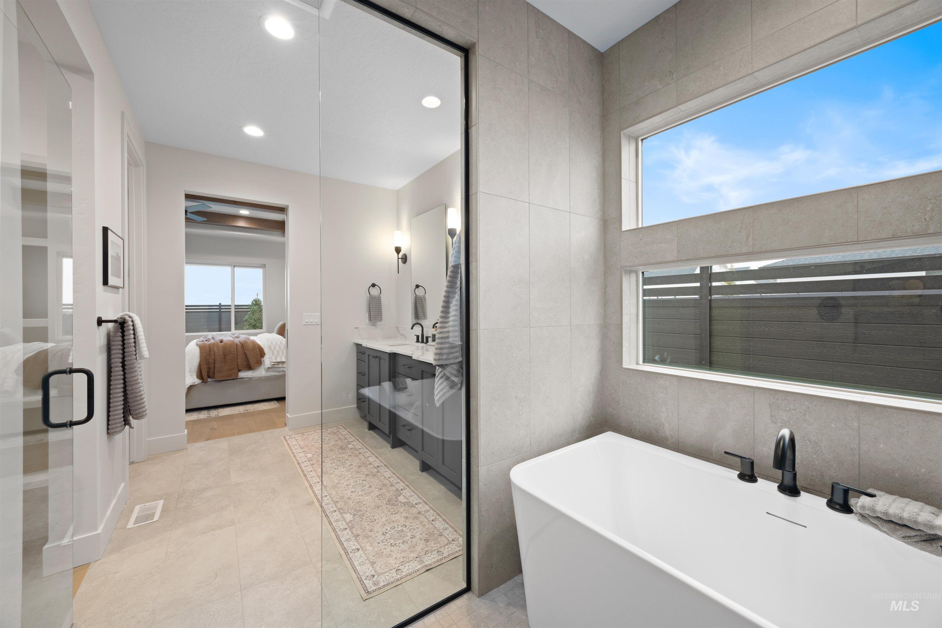 7205 N Firhill Pl Property Photo 27