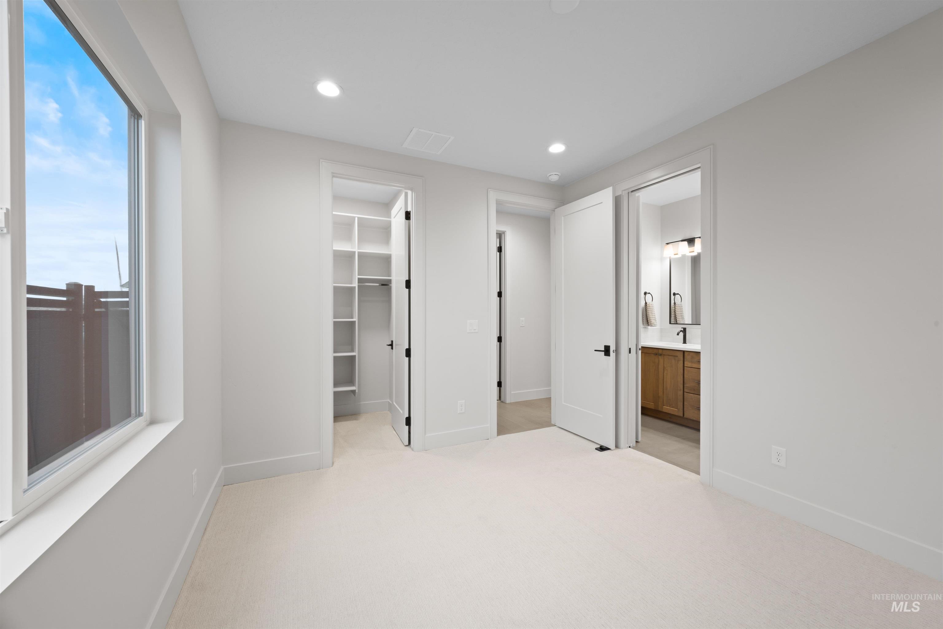 7205 N Firhill Pl Property Photo 39
