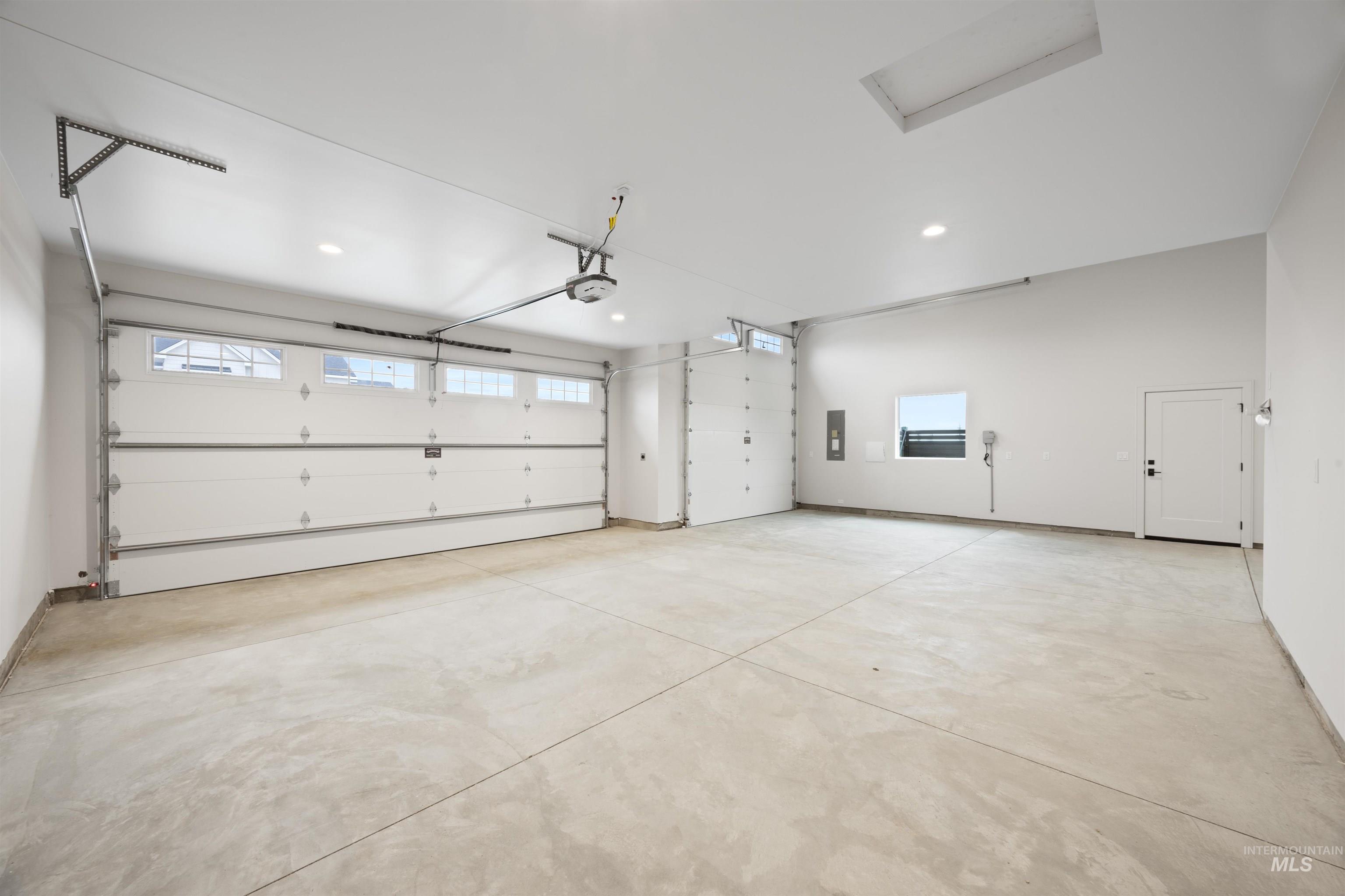 7205 N Firhill Pl Property Photo 42