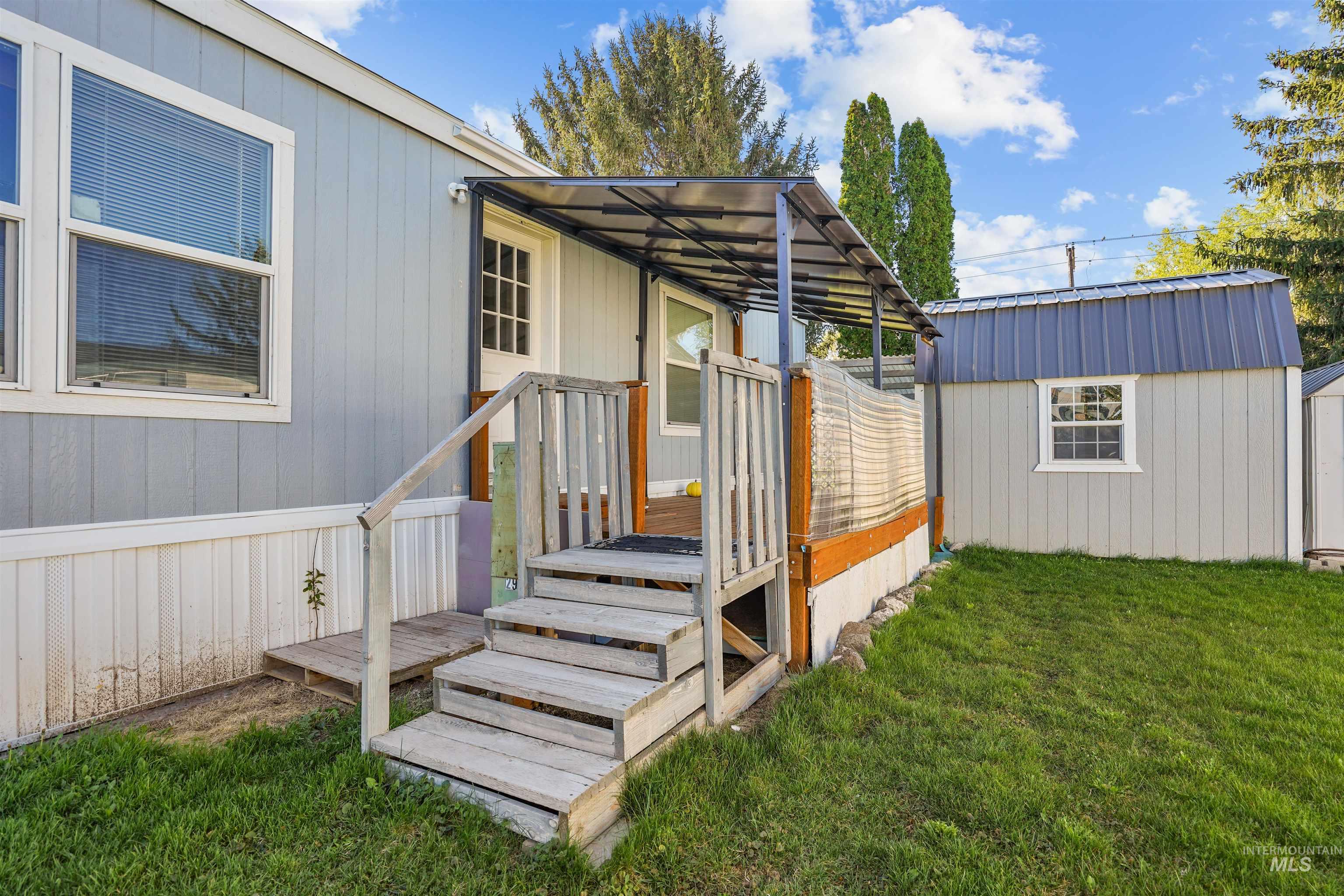 1015 Fir Street Property Photo 21