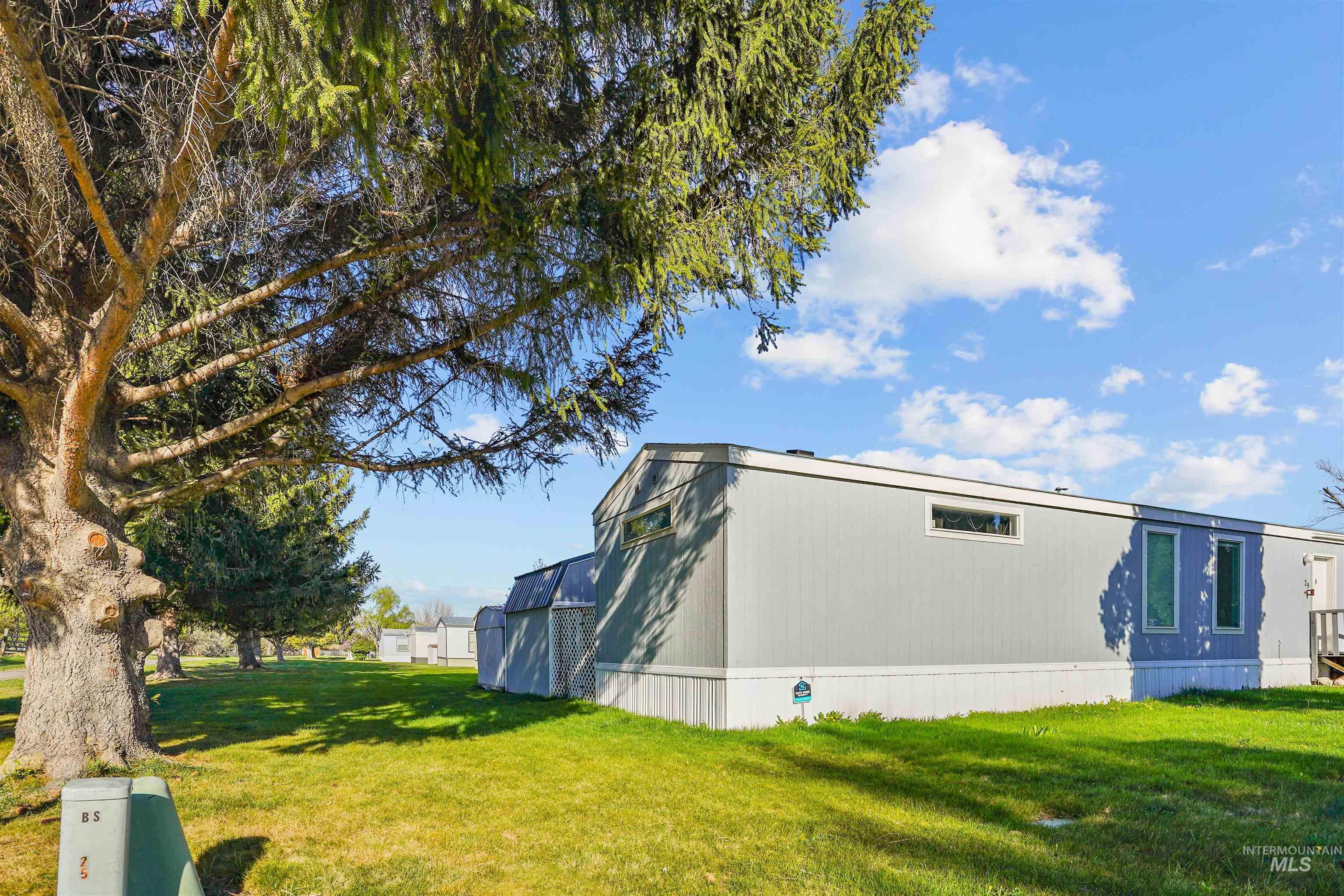 1015 Fir Street Property Photo 25