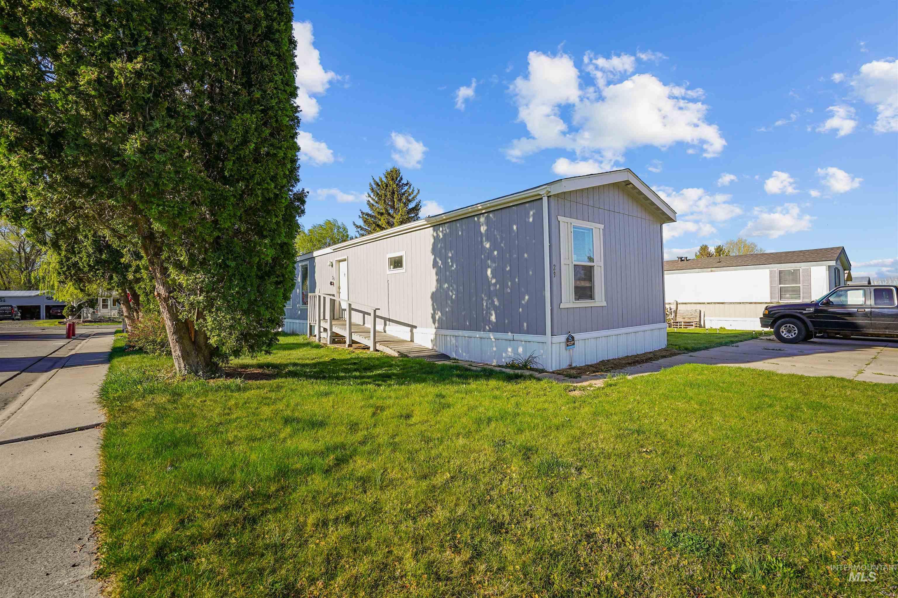 1015 Fir Street Property Photo 26