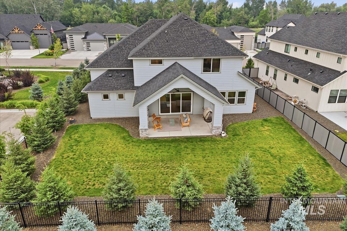 125 S Eagles Roost Way Property Photo 1