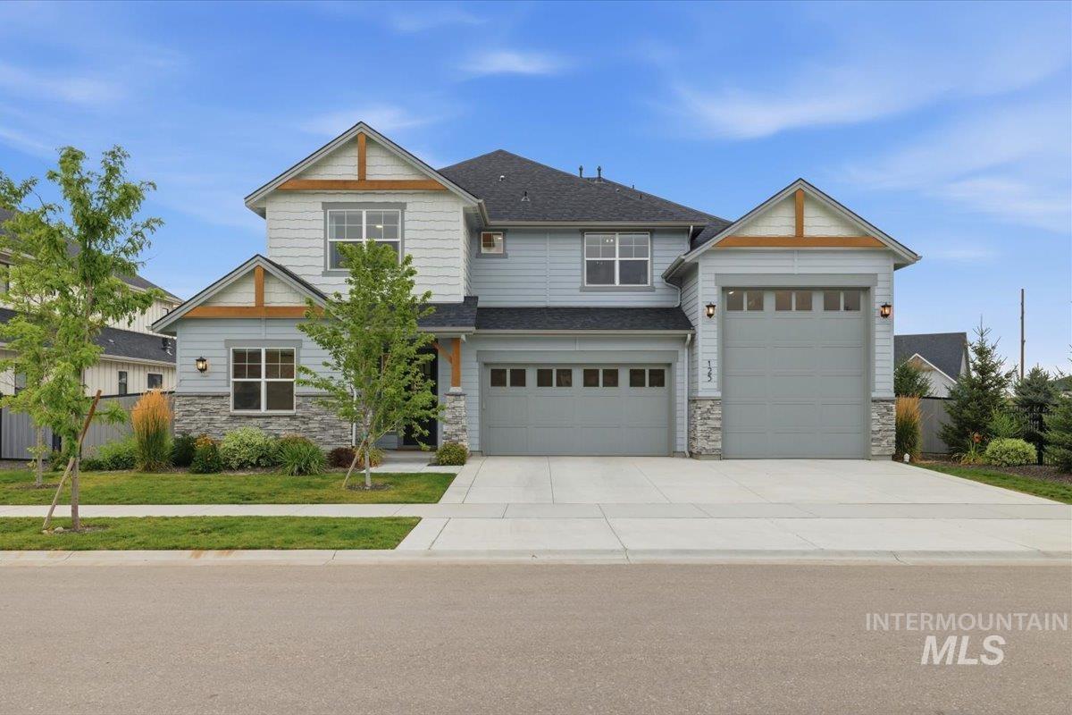 125 S Eagles Roost Way Property Photo 3