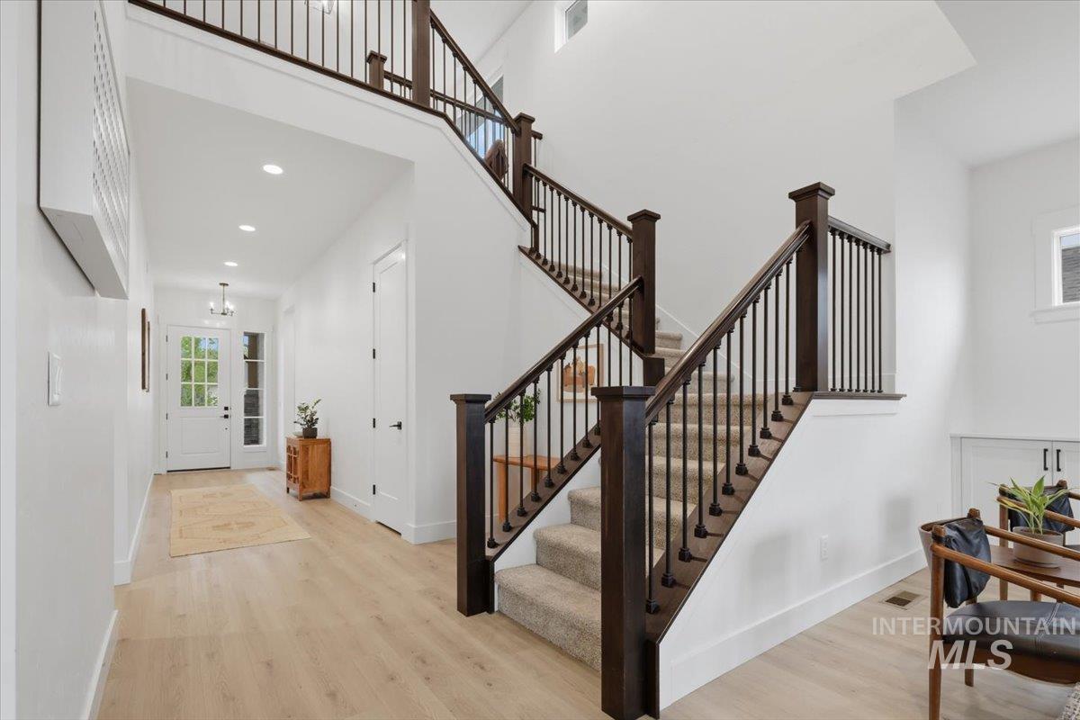 125 S Eagles Roost Way Property Photo 15