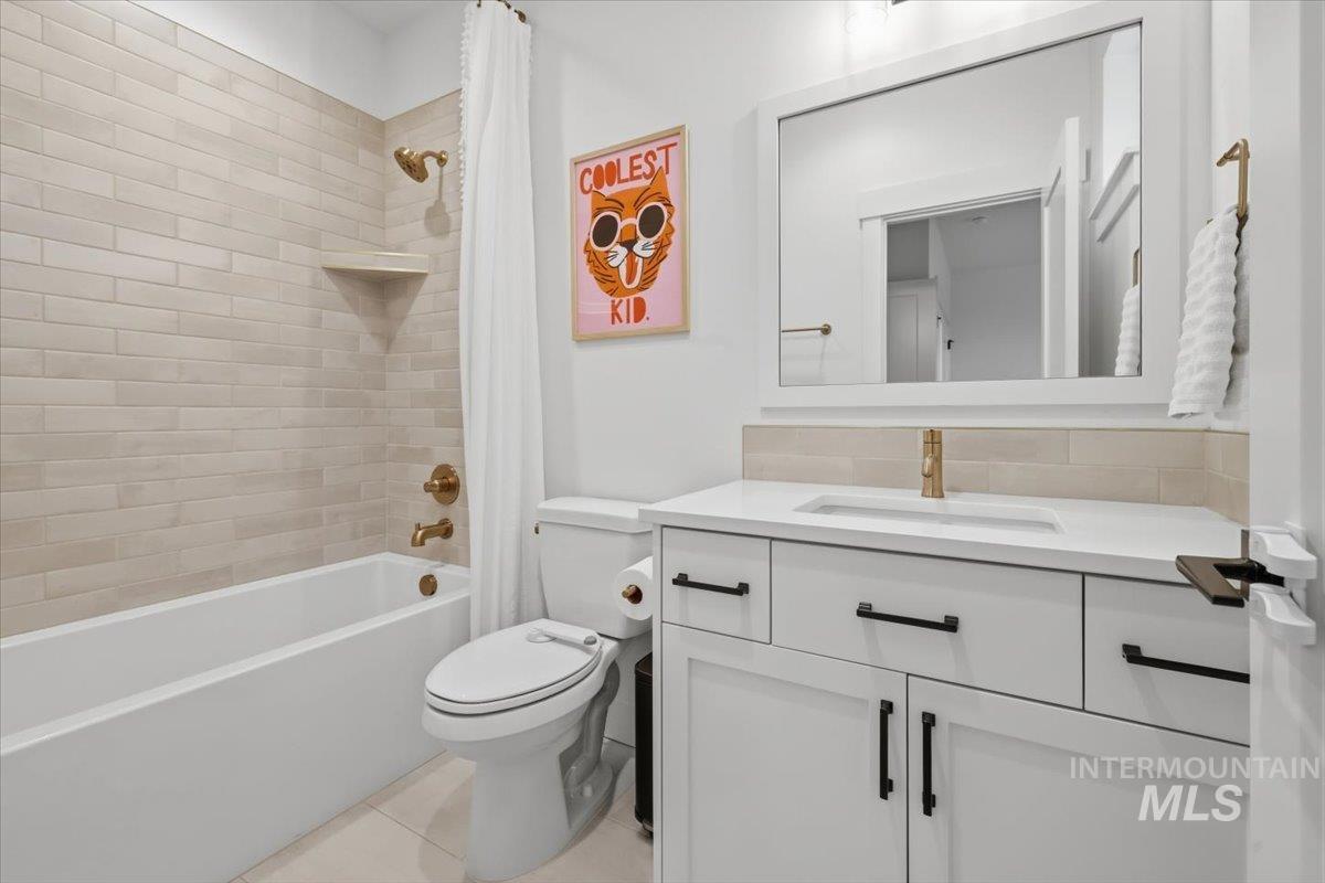 125 S Eagles Roost Way Property Photo 37