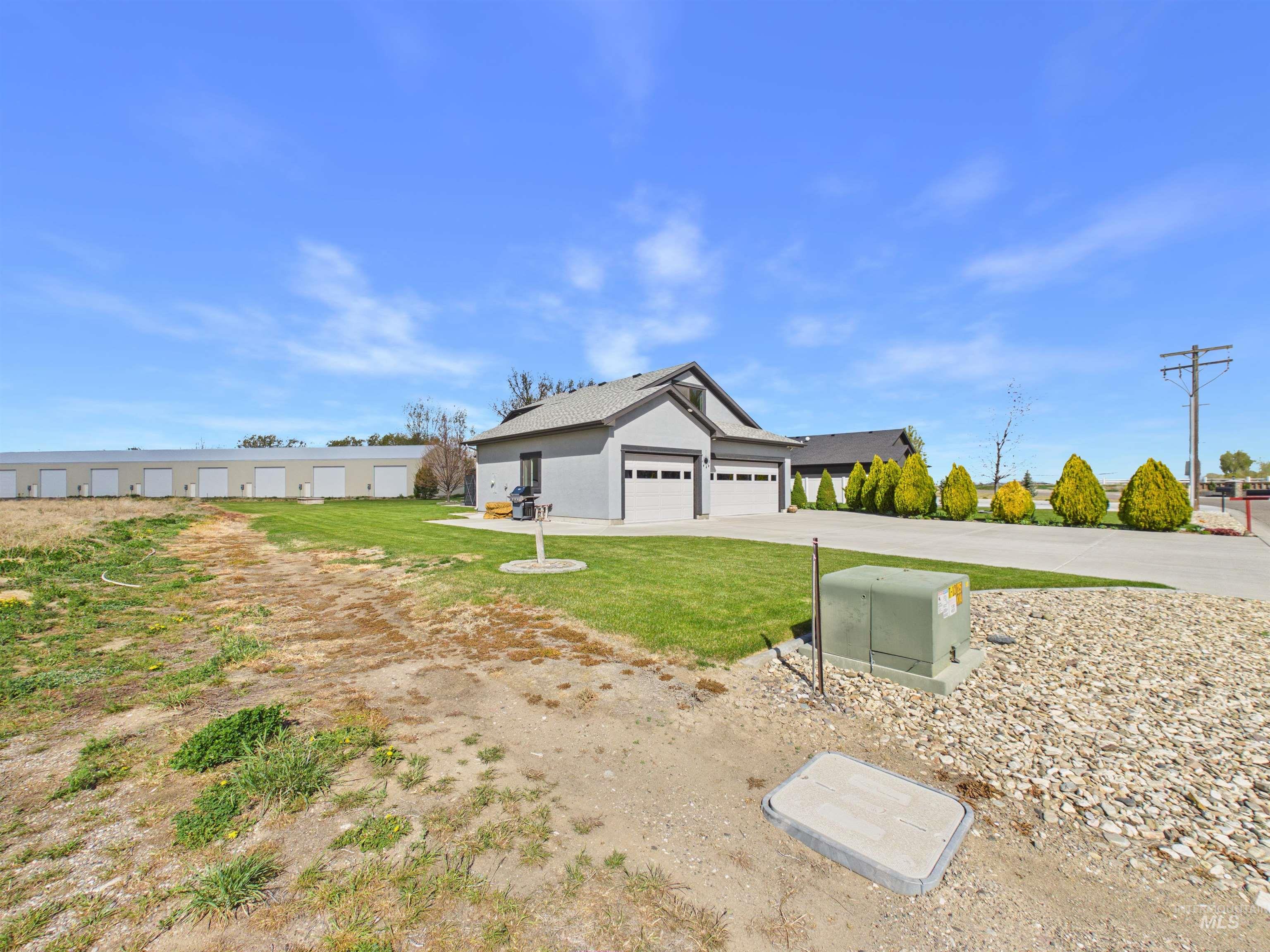 503 Heron Way Property Photo 4