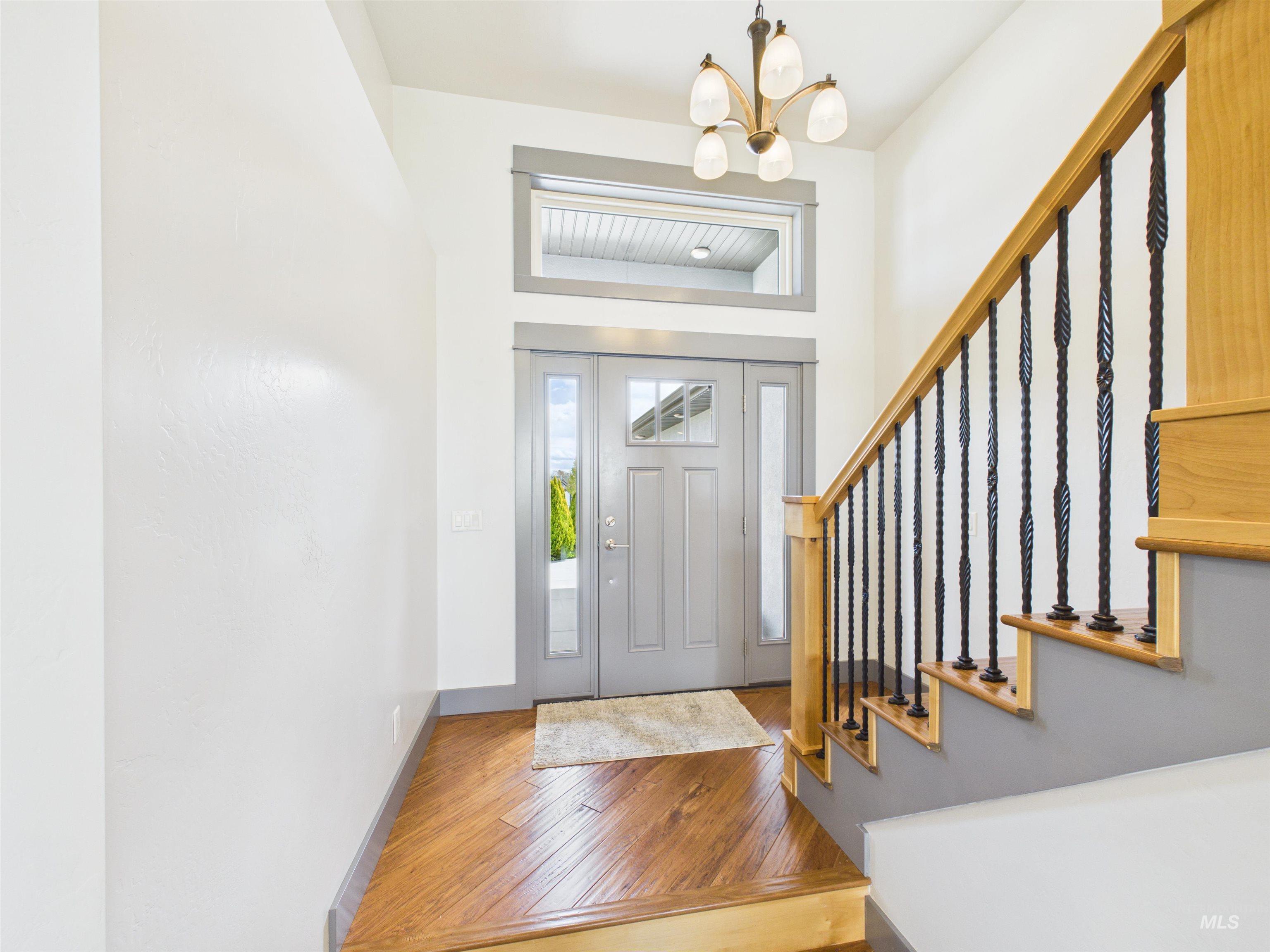 503 Heron Way Property Photo 6