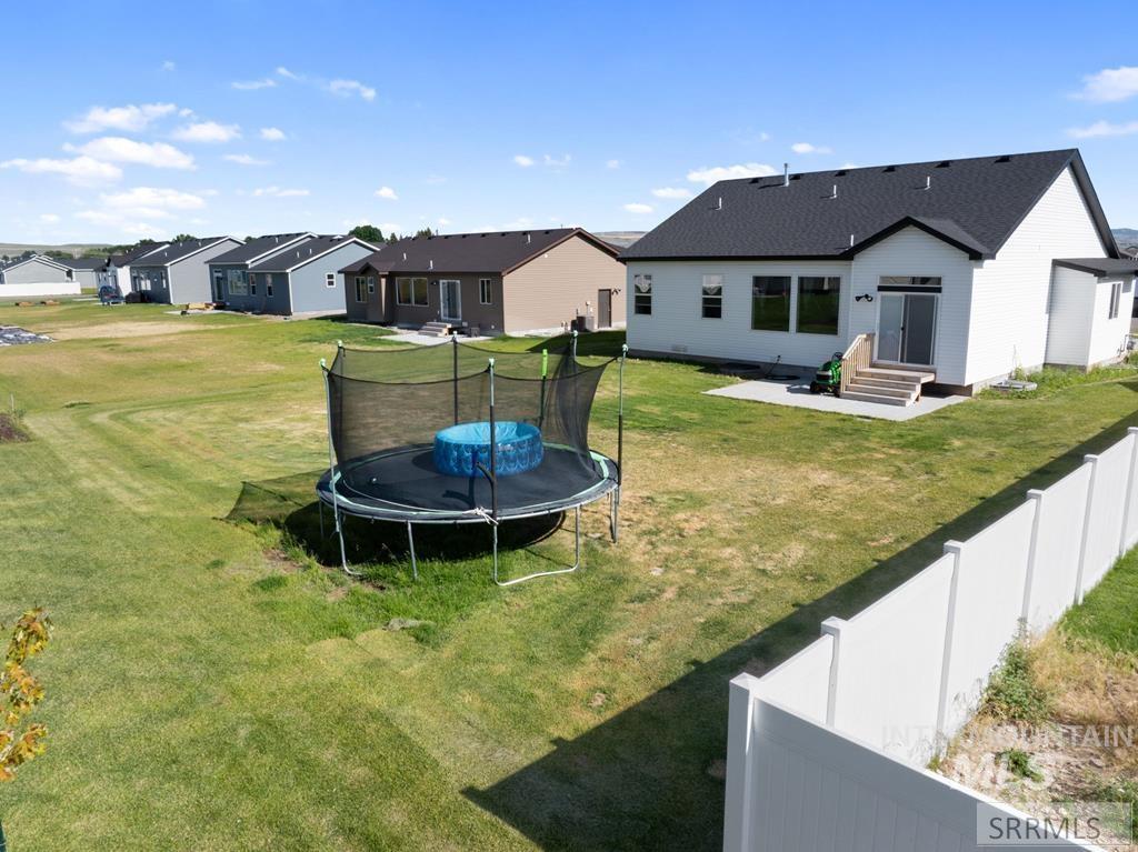 4201 N Zona Way Property Photo 4