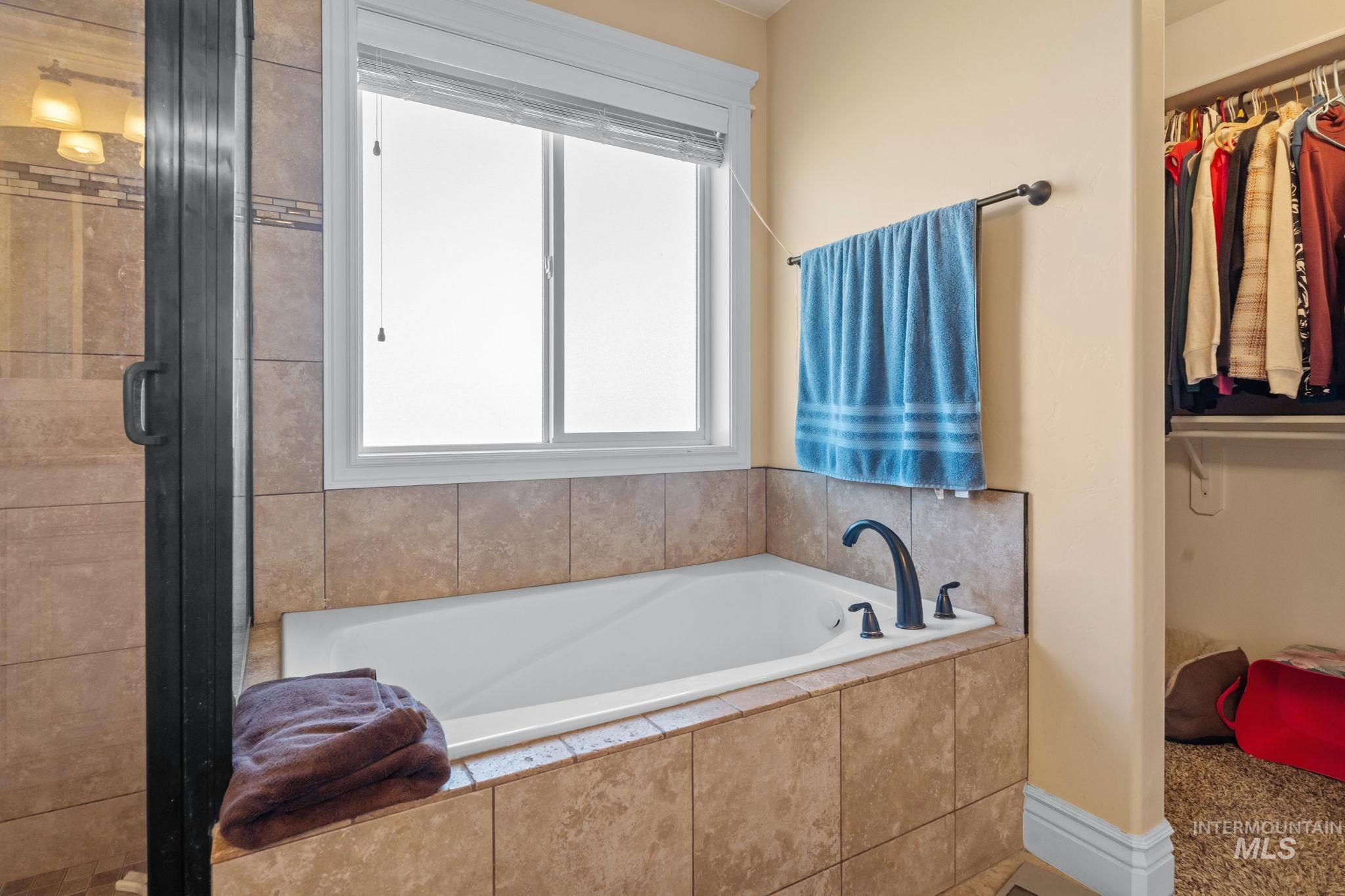 3625 N 2000 W Property Photo 15