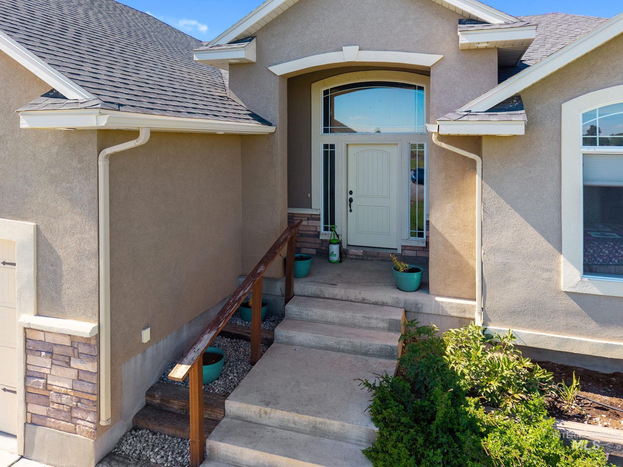 3625 N 2000 W Property Photo 29