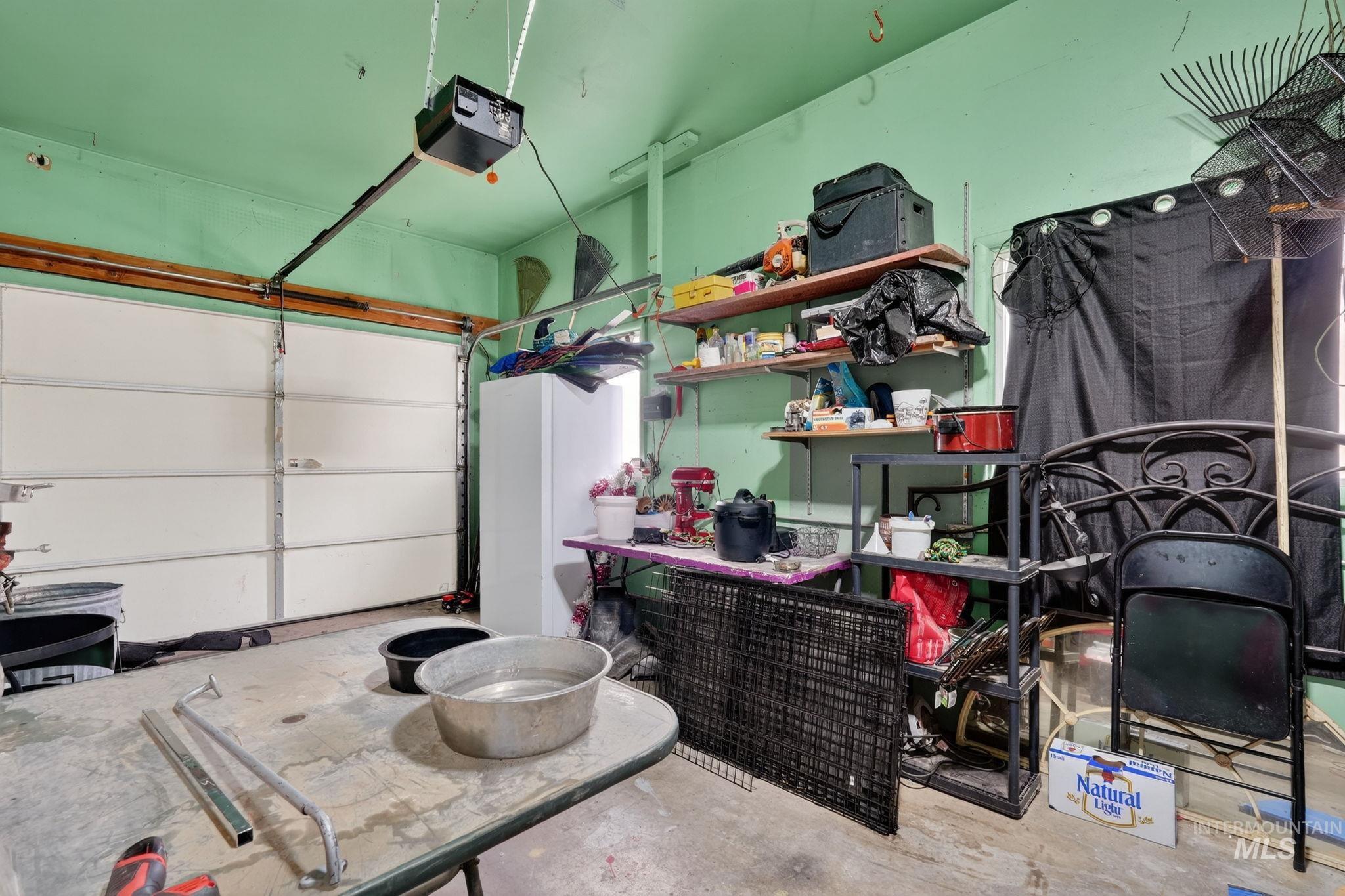 900 Stanger Avenue Property Photo 8
