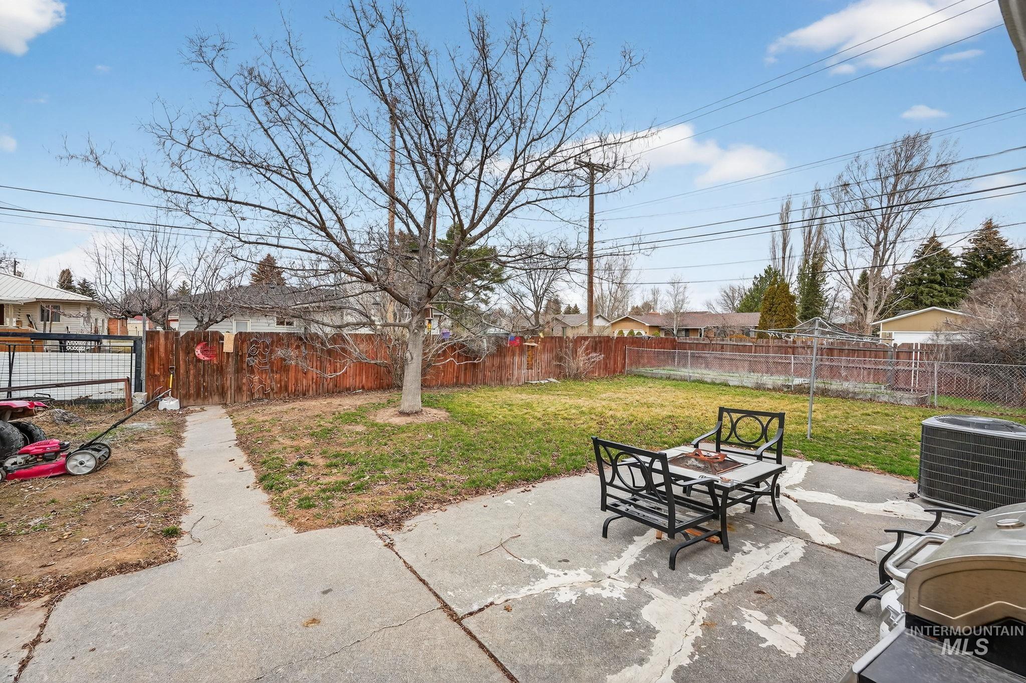 900 Stanger Avenue Property Photo 45