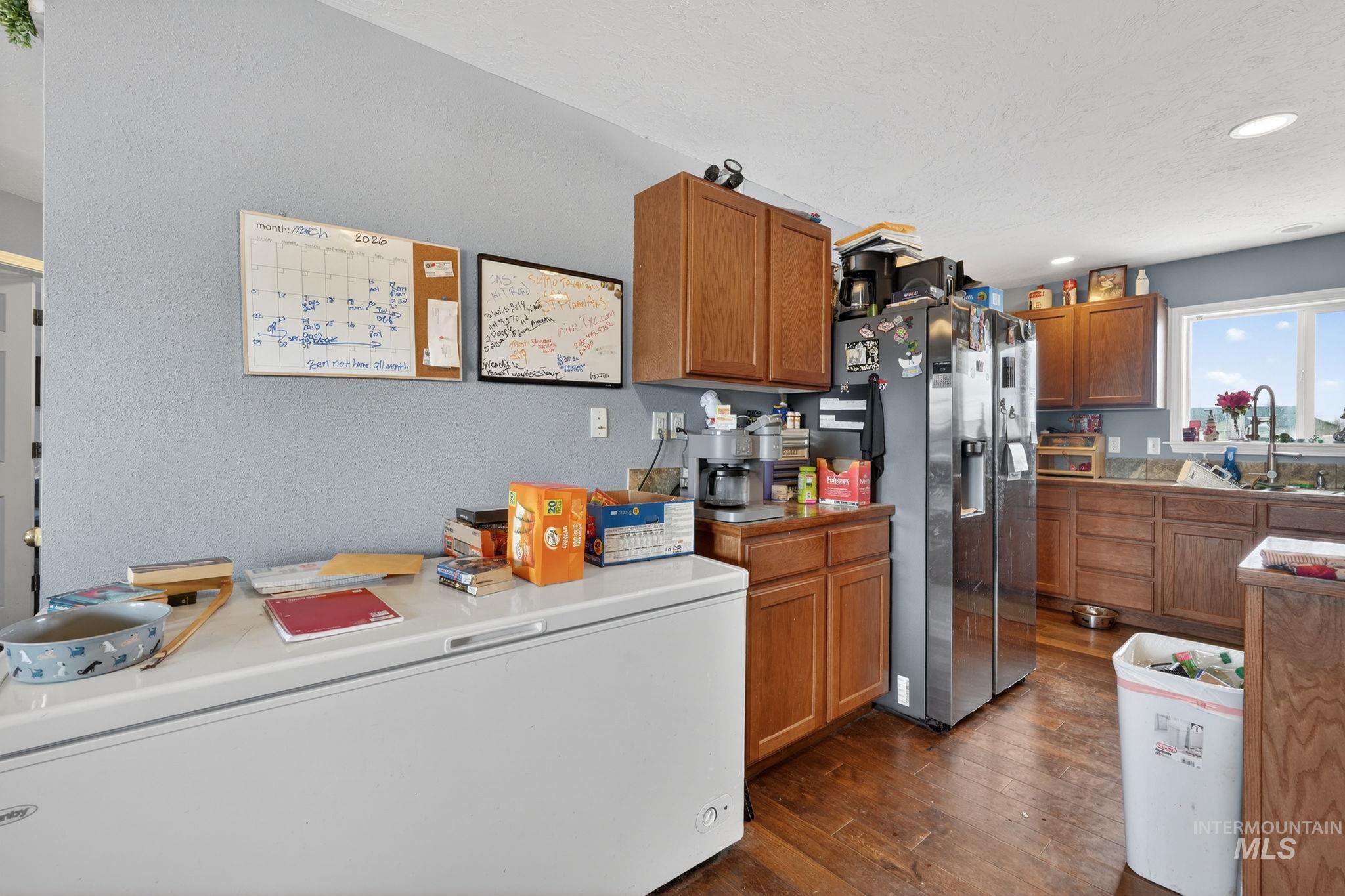 3969 E Deloy Drive Property Photo 6