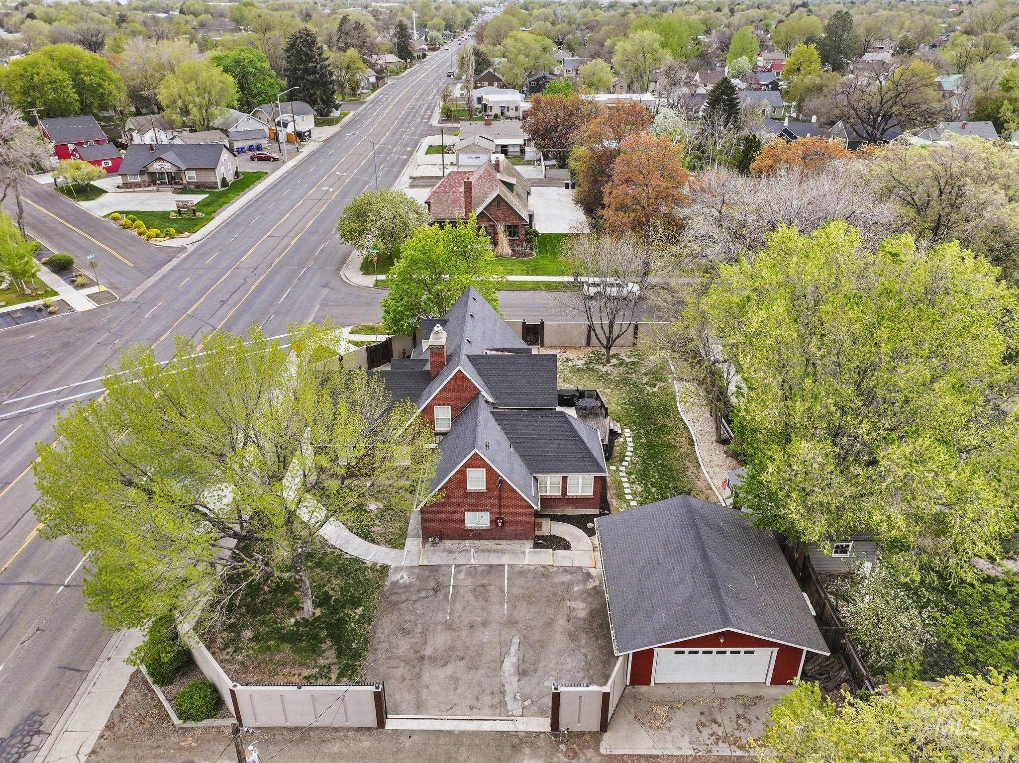 102 Fillmore Property Photo 46