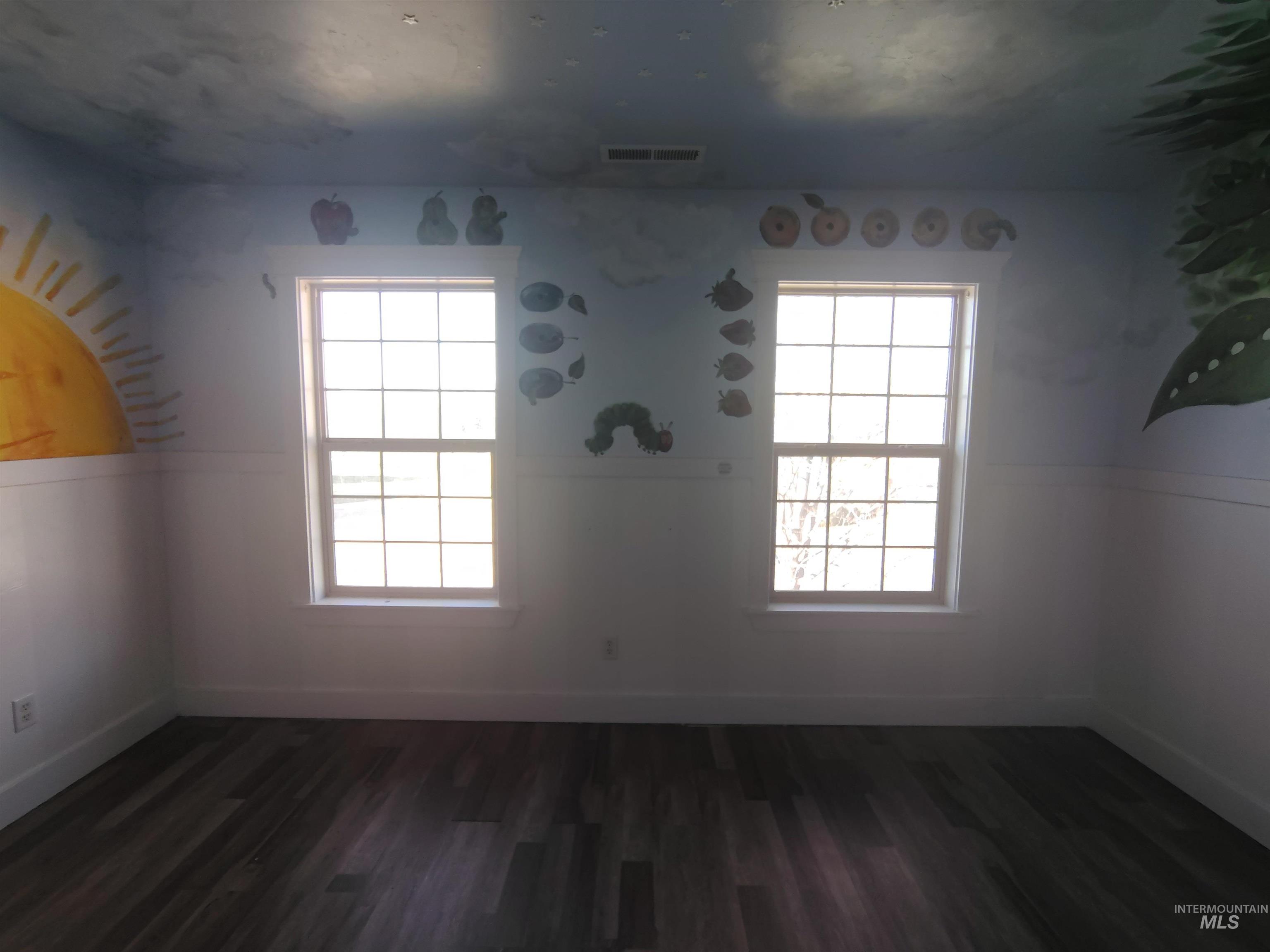 8125 S Legolas Pl Property Photo 11