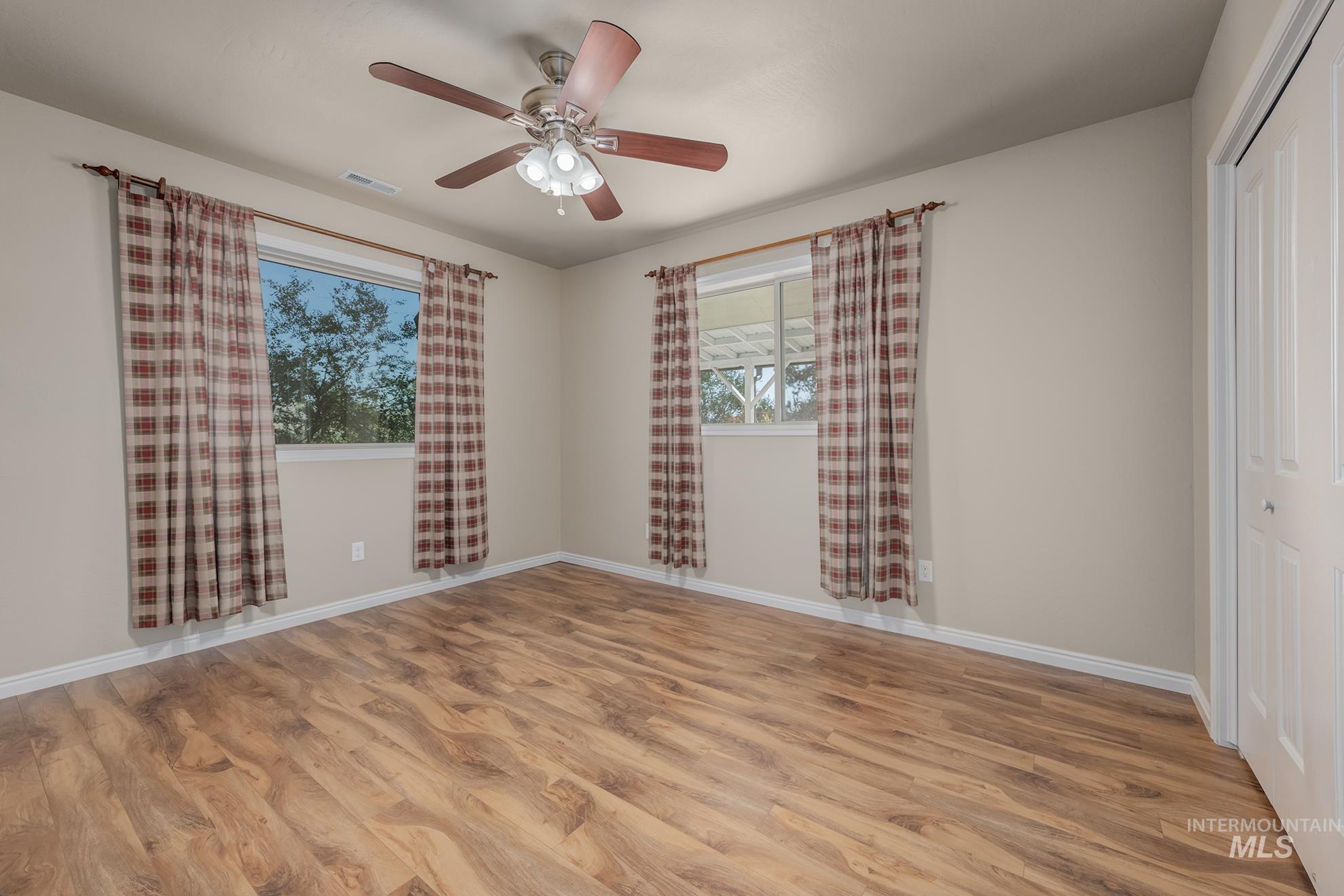 1365 Hwy 95 Property Photo 18