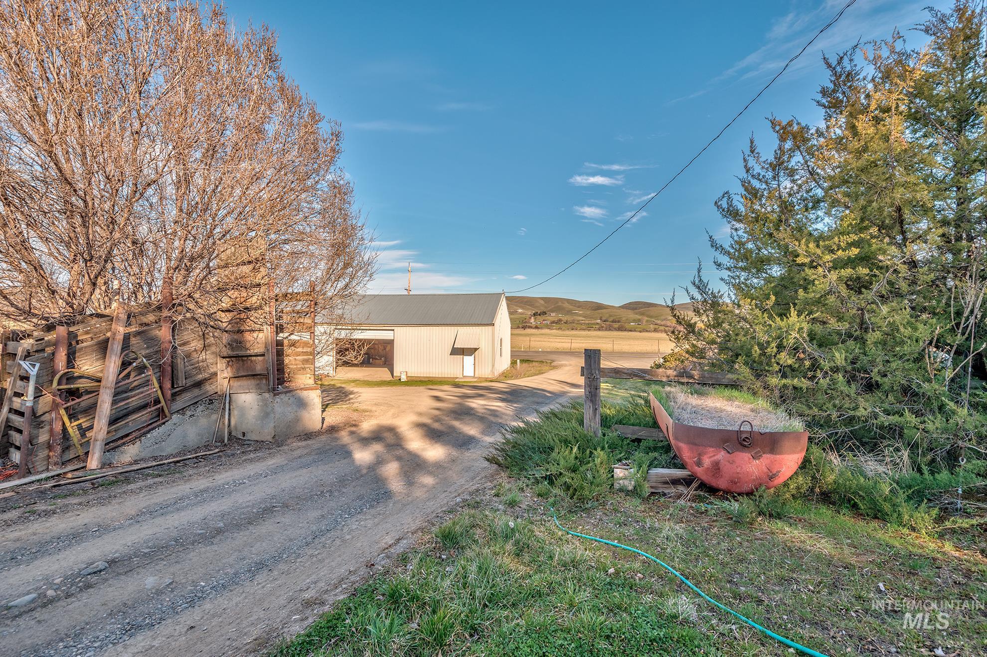1365 Hwy 95 Property Photo 34