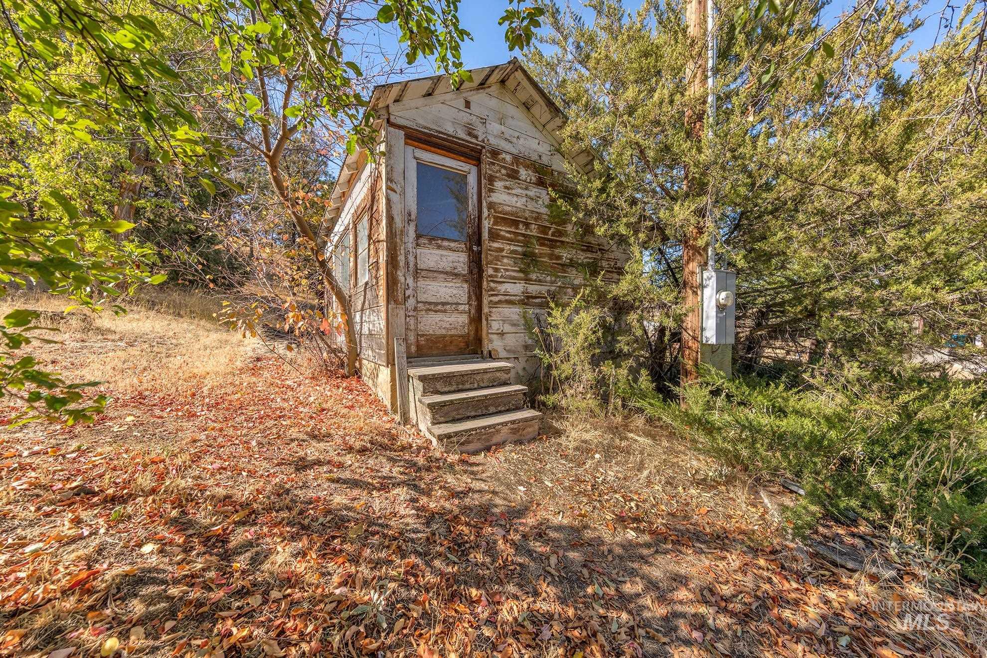 1365 Hwy 95 Property Photo 40