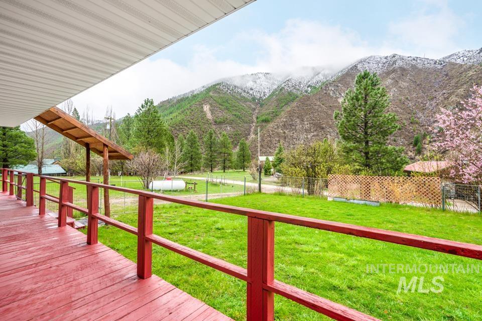 15 Sellman Dr Property Photo 3