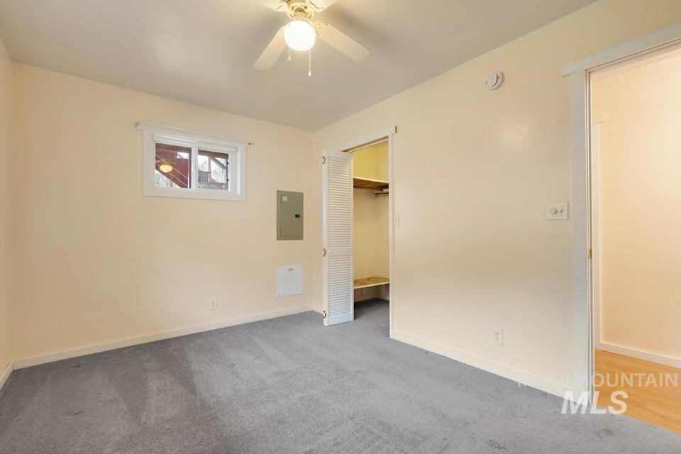 15 Sellman Dr Property Photo 16