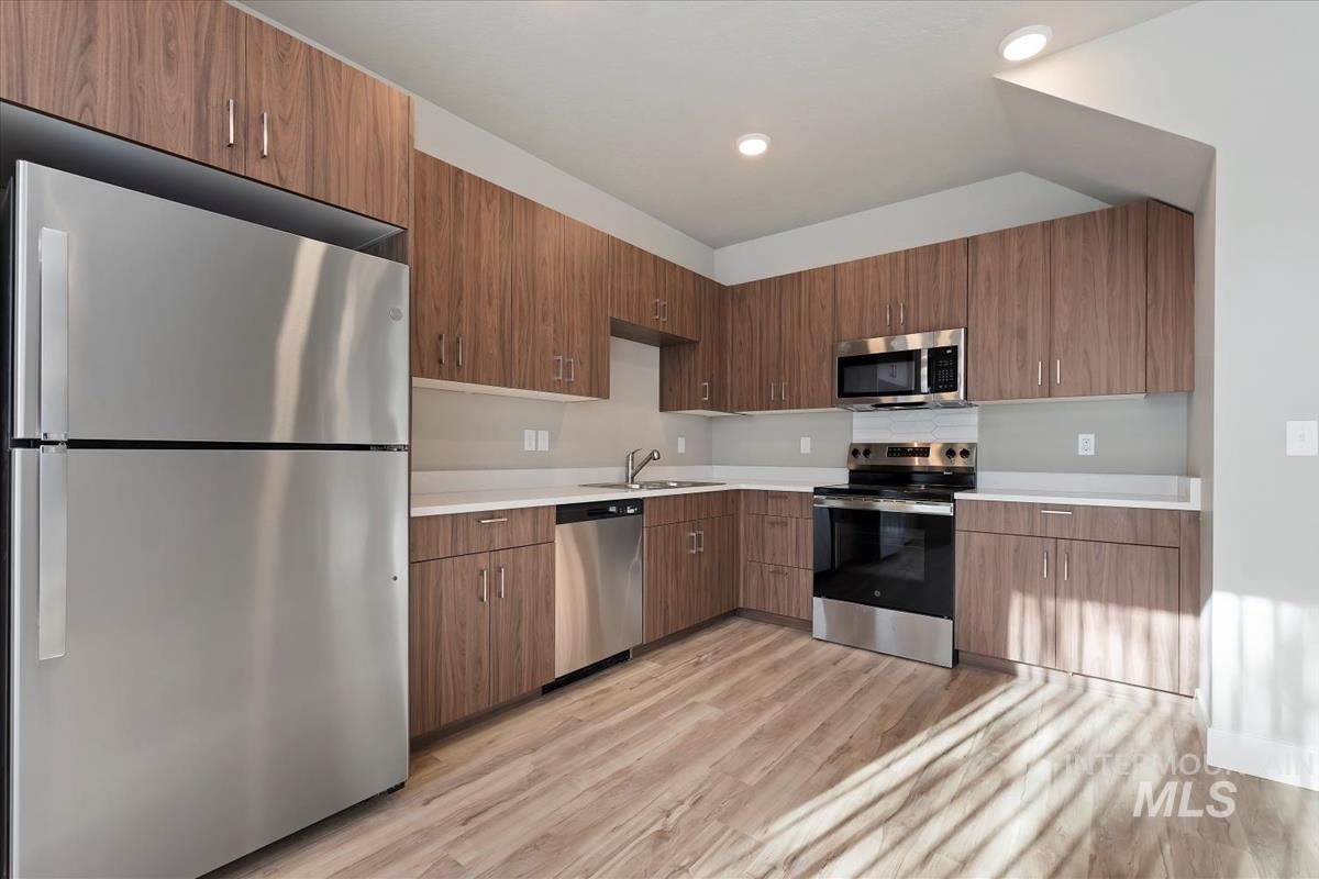 2793 W Palouse St Property Photo 8
