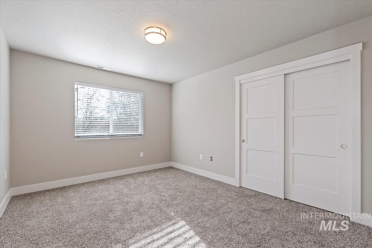 2793 W Palouse St Property Photo 15