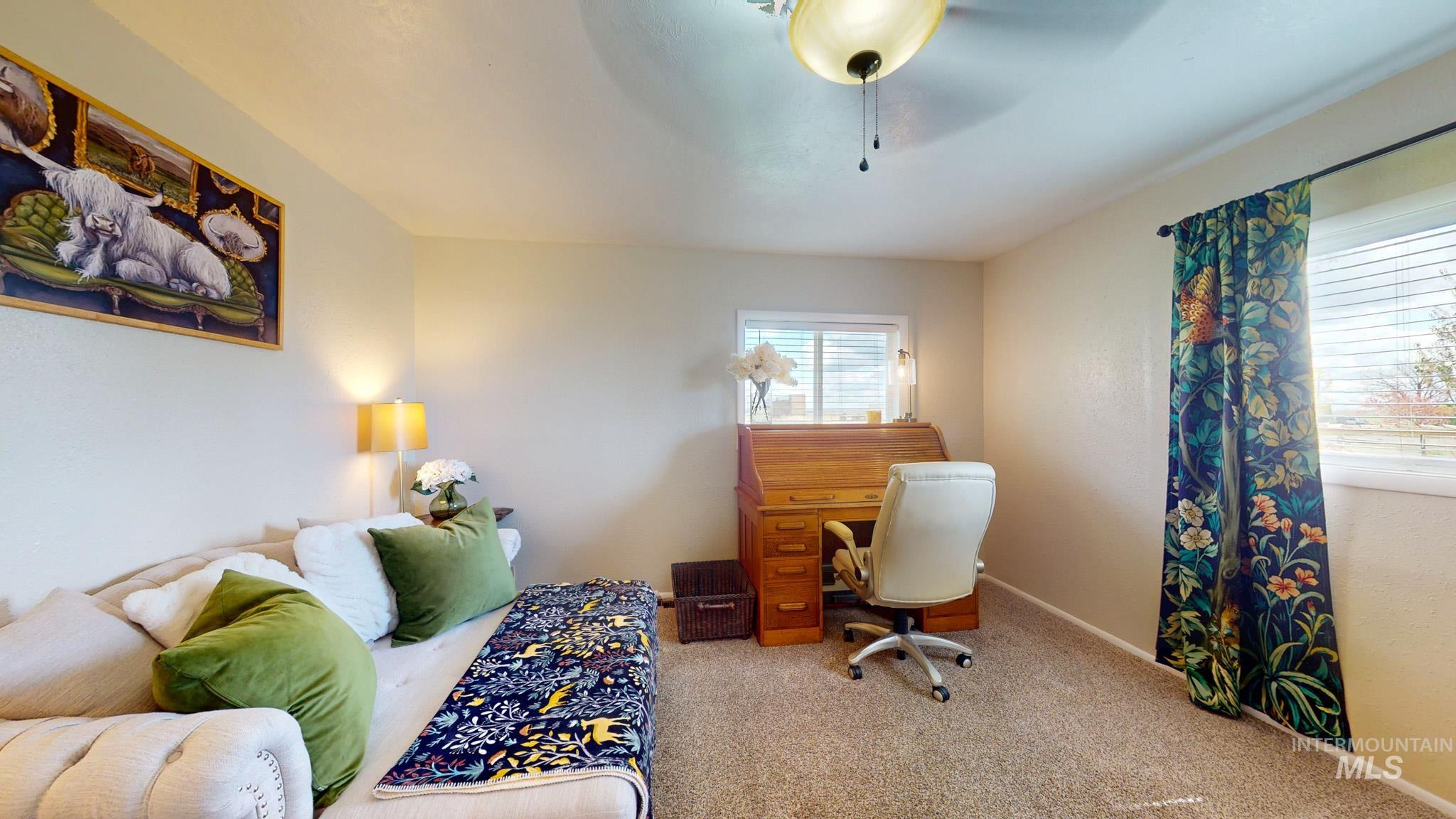 1409 S 2000 E Property Photo 21