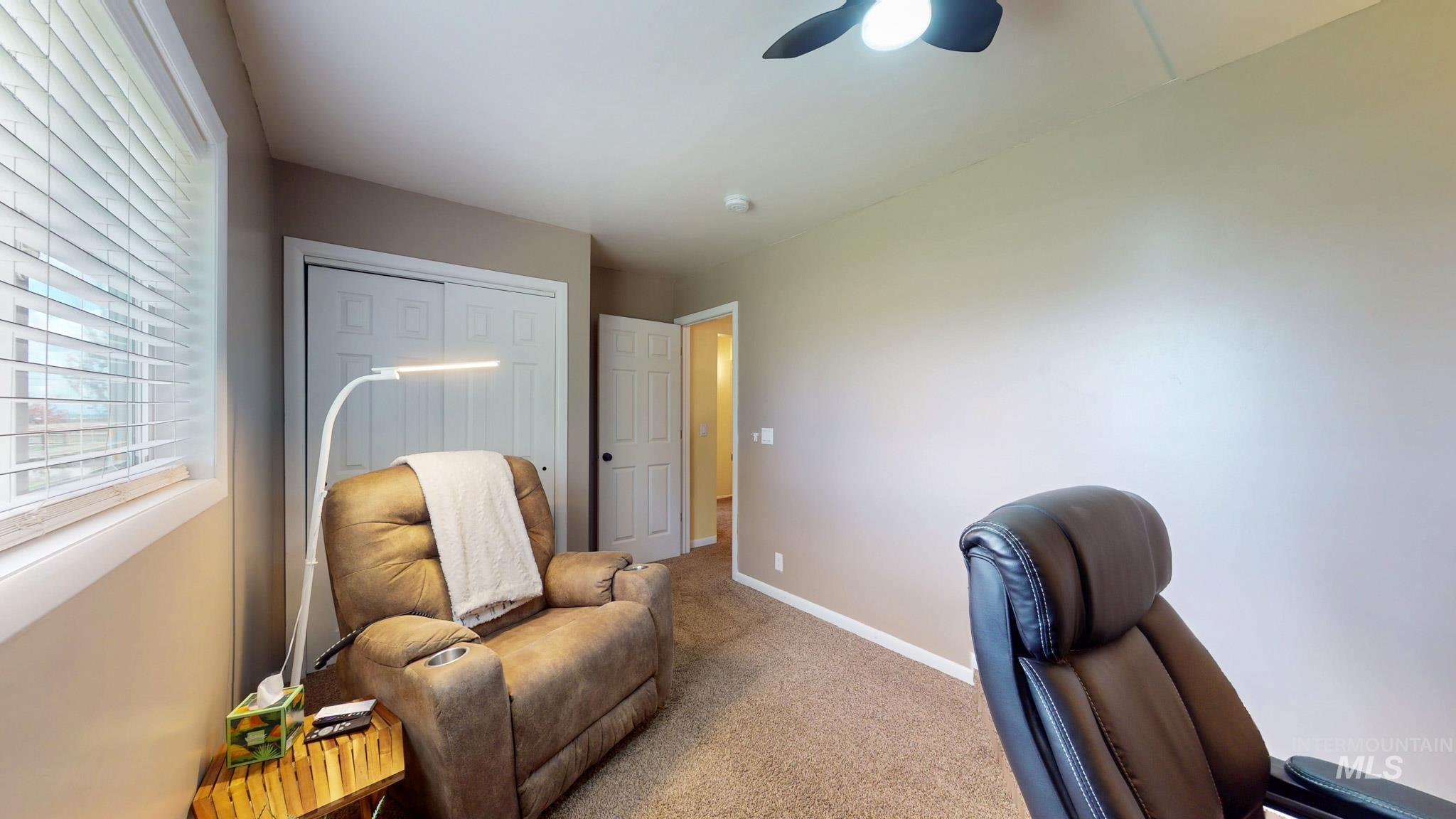 1409 S 2000 E Property Photo 23