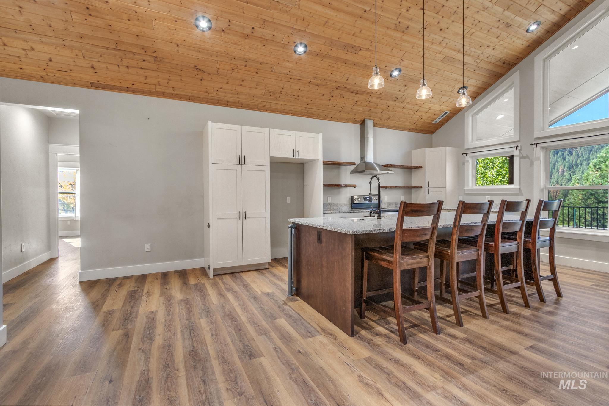 111 Swan Lane Property Photo 18