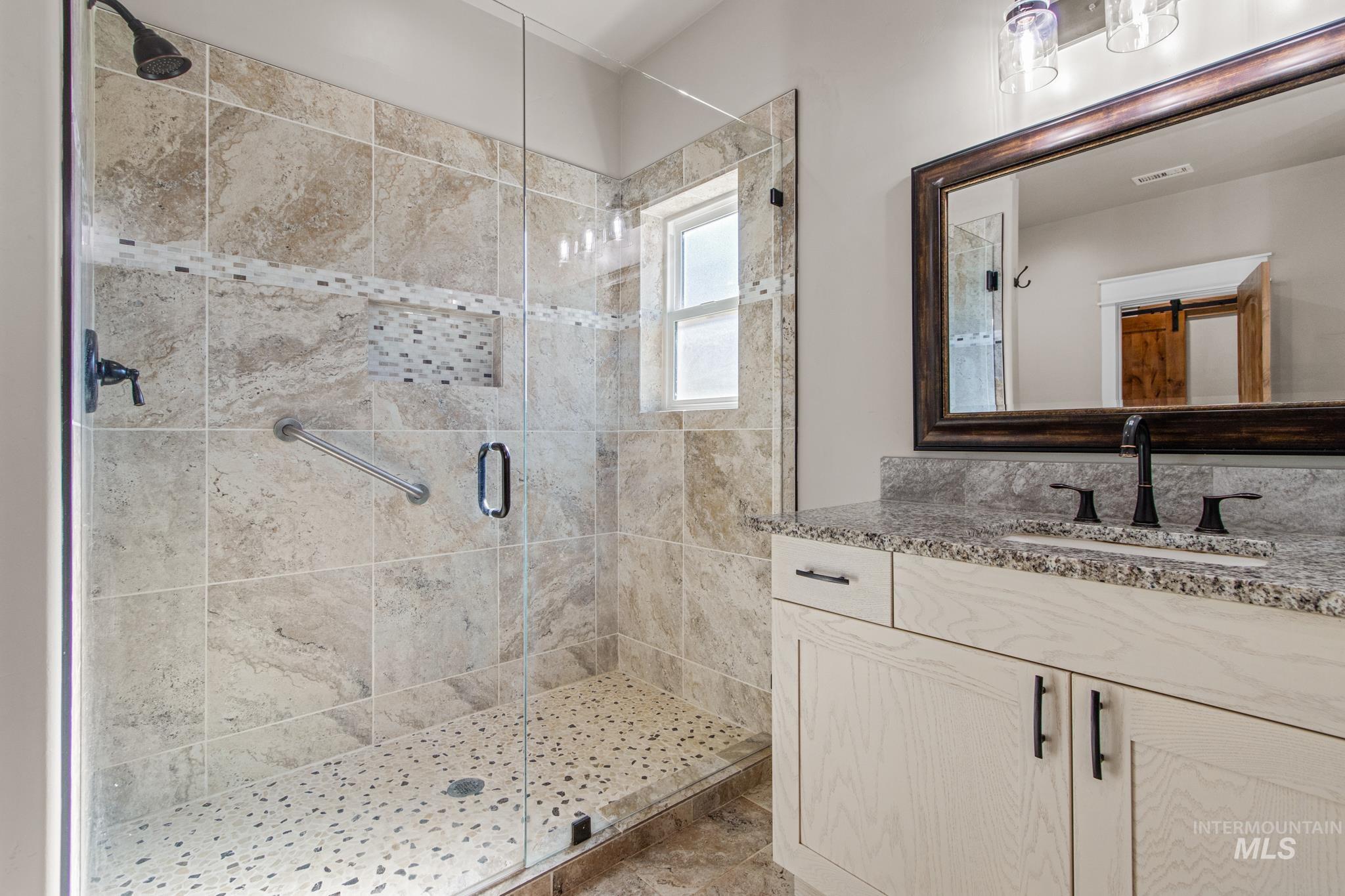 111 Swan Lane Property Photo 25