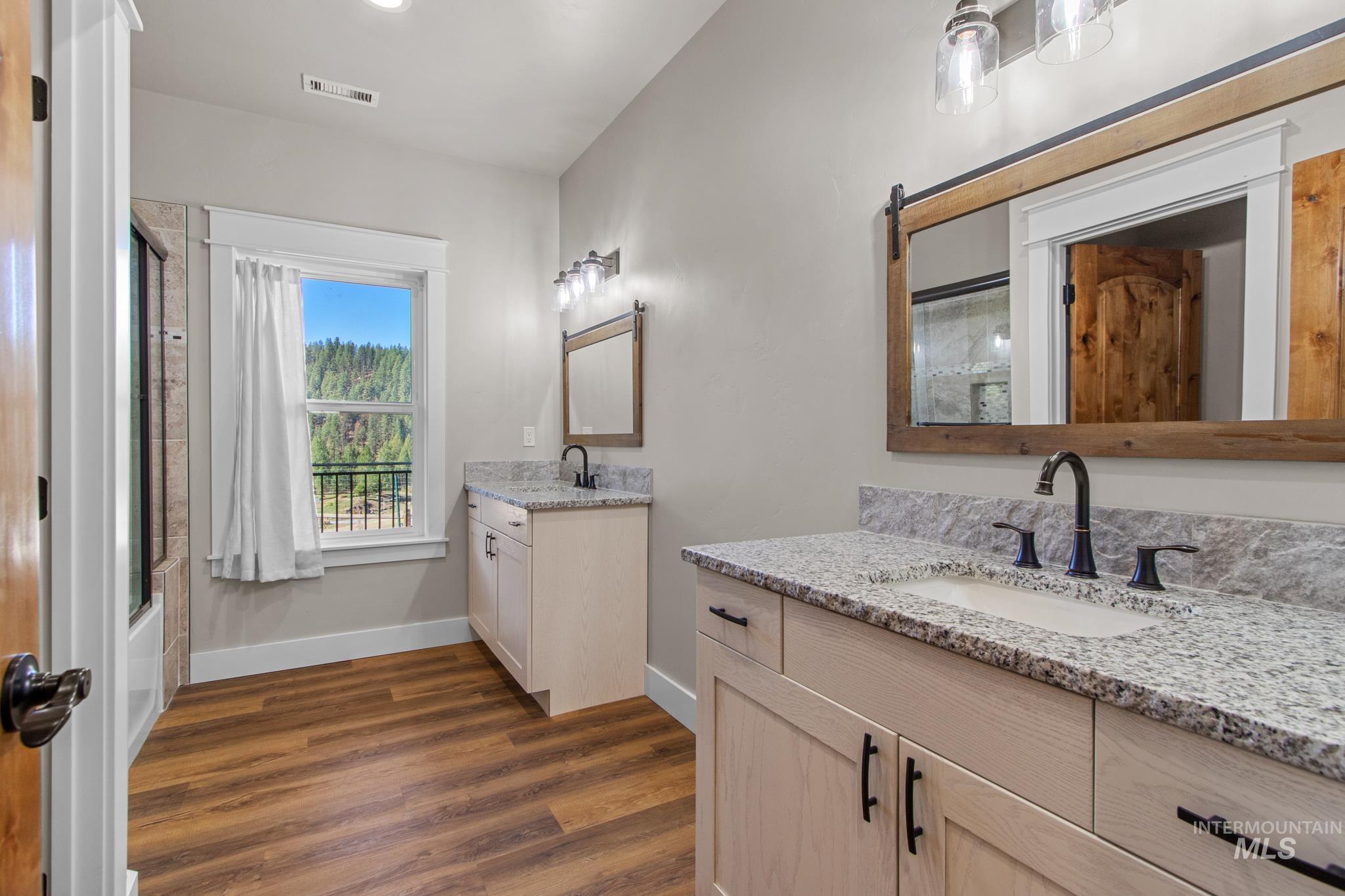 111 Swan Lane Property Photo 34