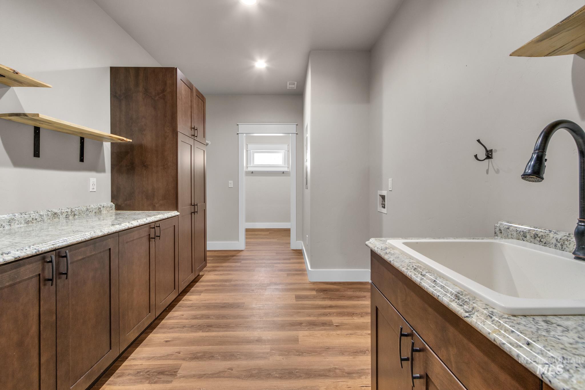 111 Swan Lane Property Photo 40