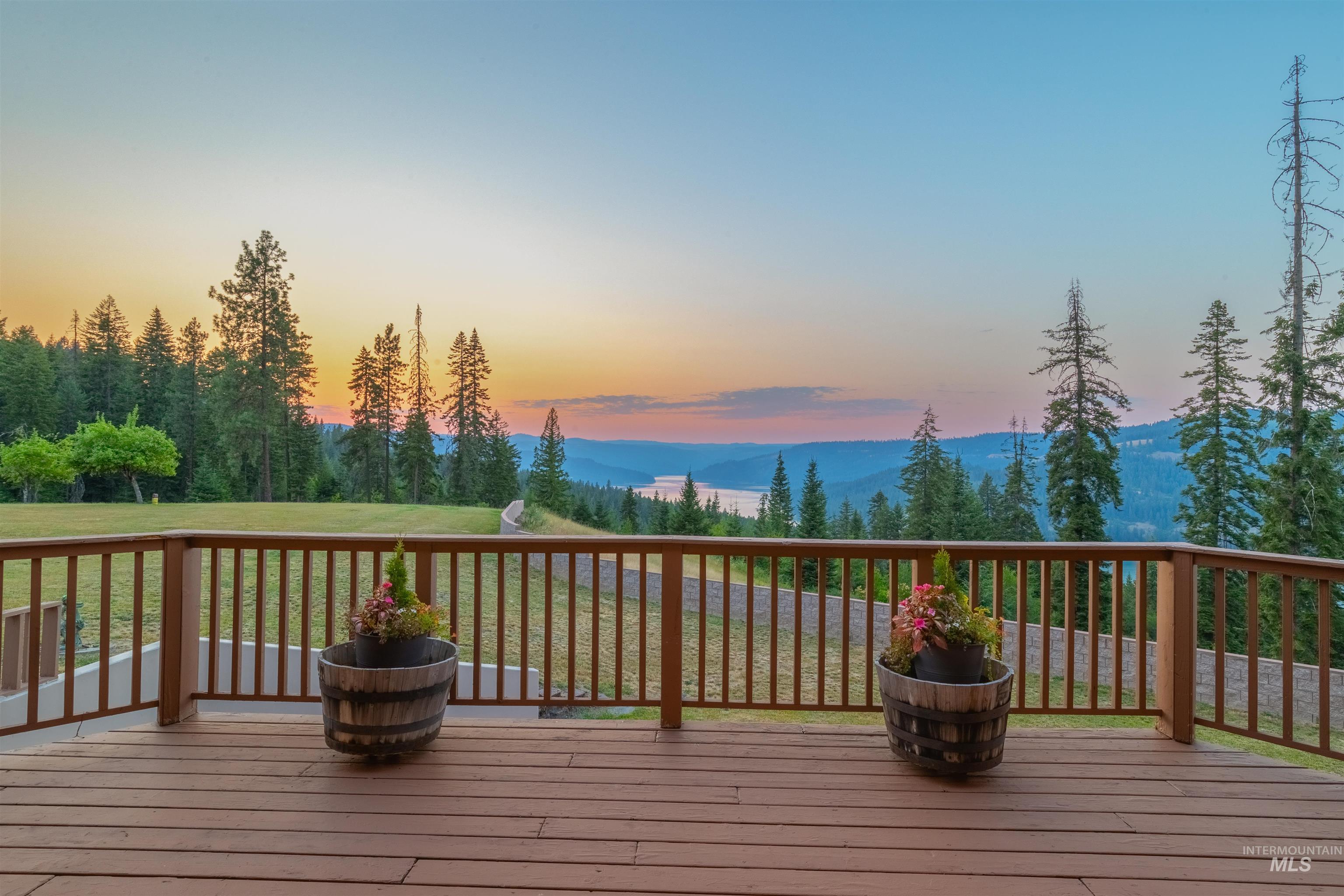 3688 Canyon Creek Road Property Photo 38