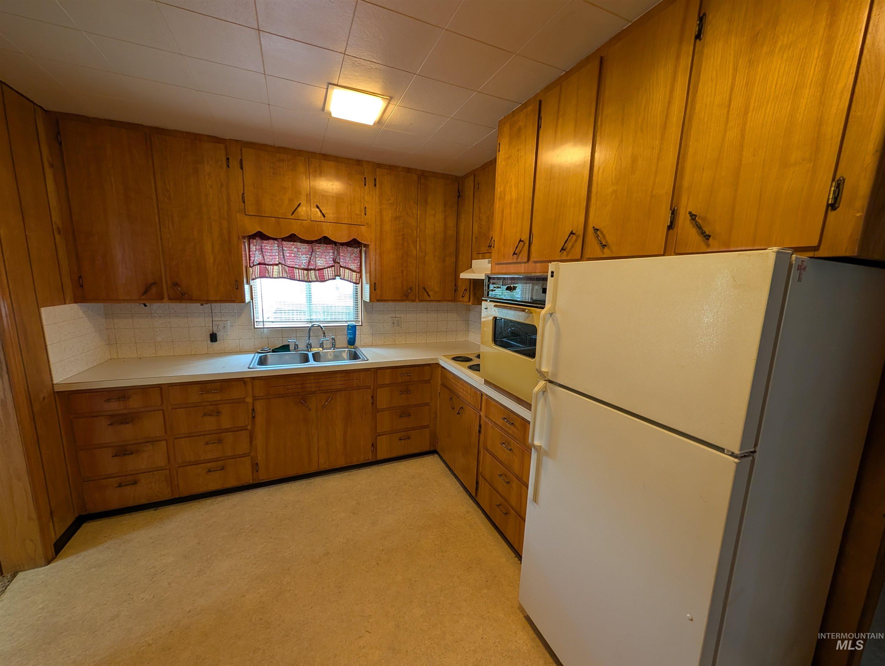 815 Maple Street Property Photo 5