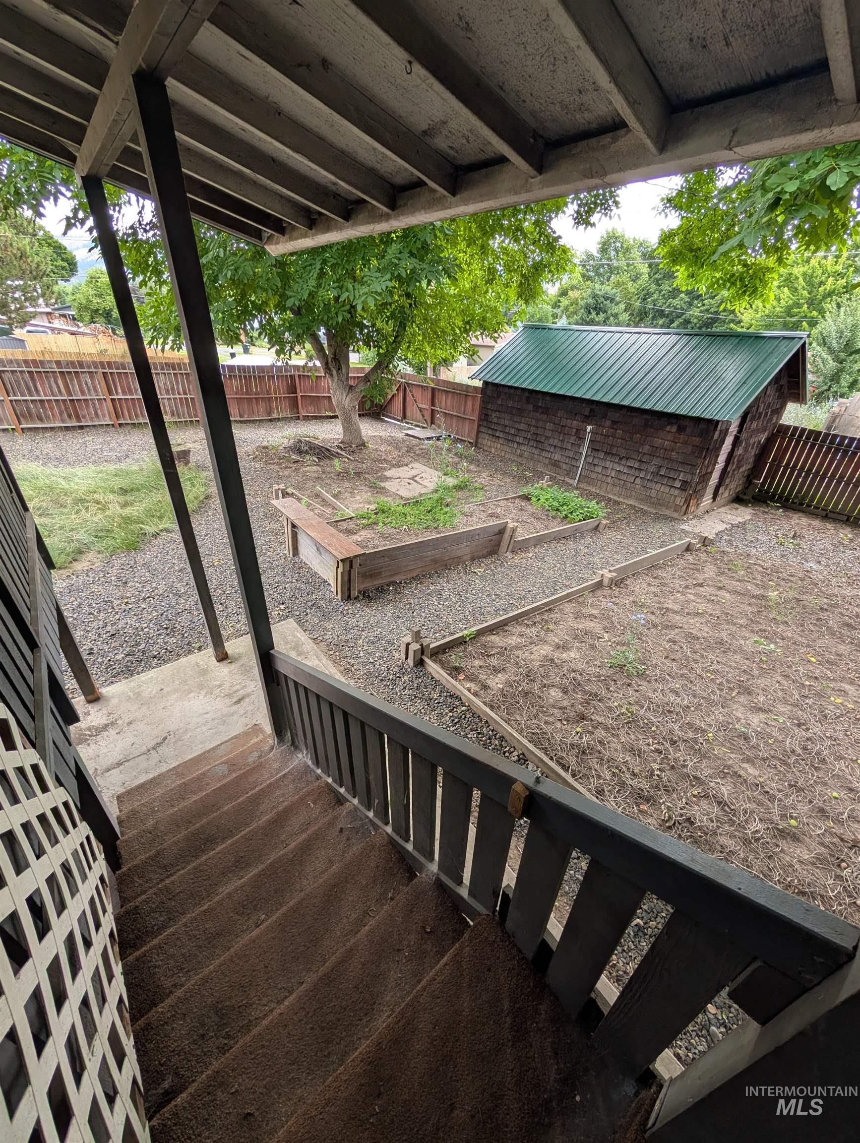 815 Maple Street Property Photo 14