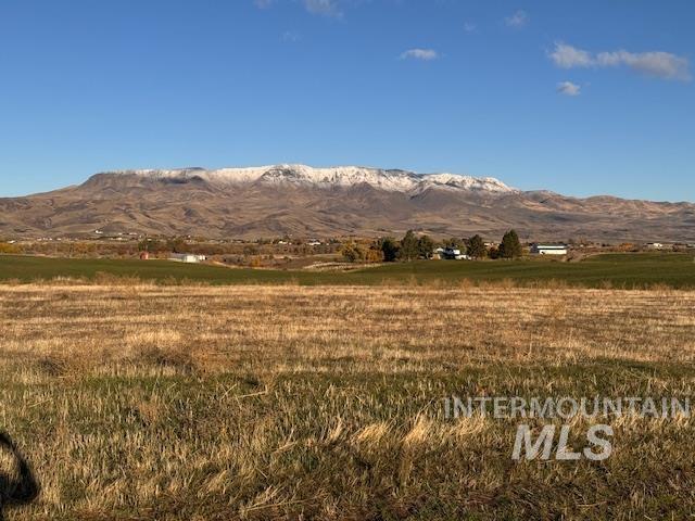 3825 Jake Lane Property Photo 14