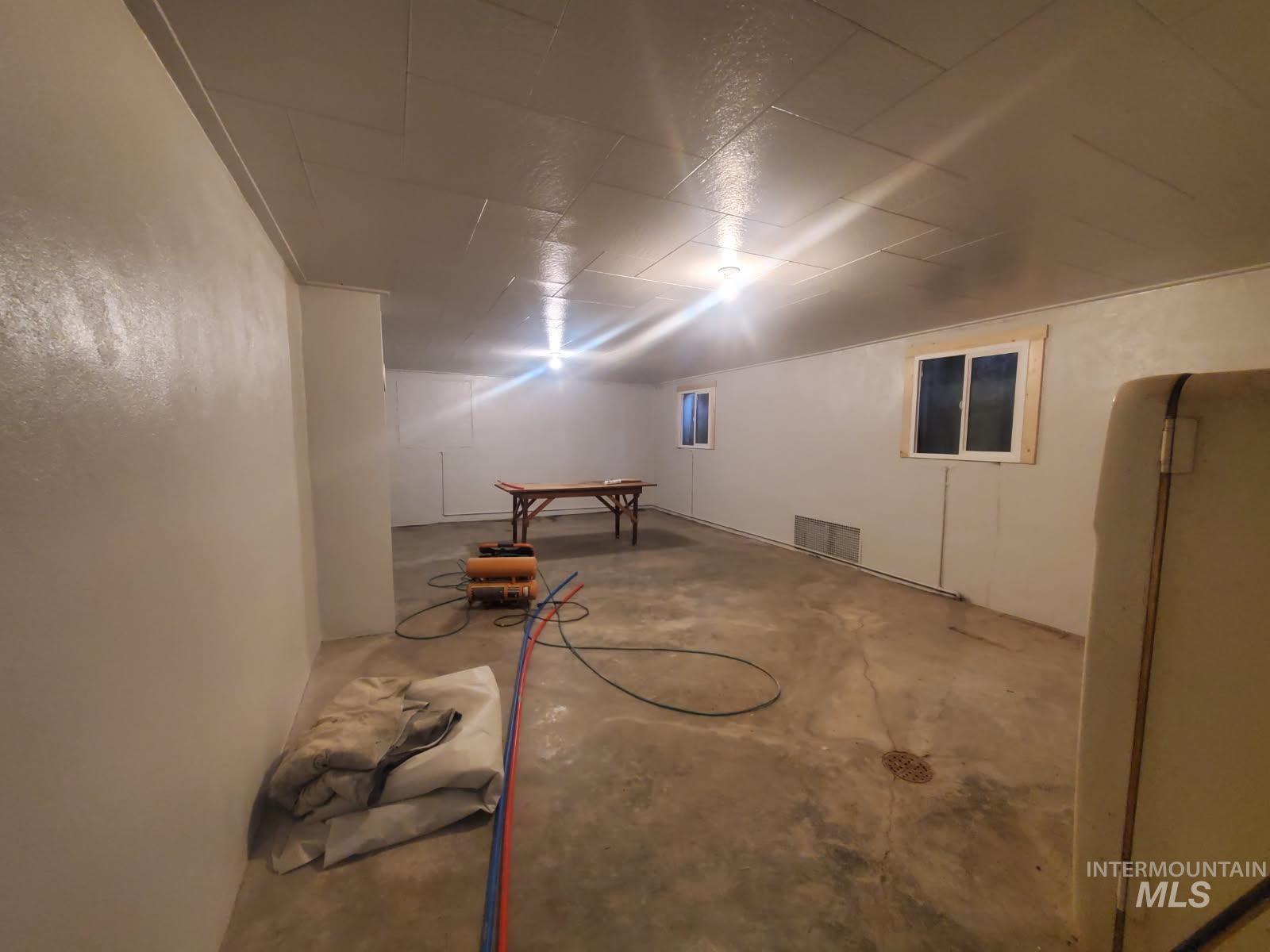 30 N Superior Property Photo 7
