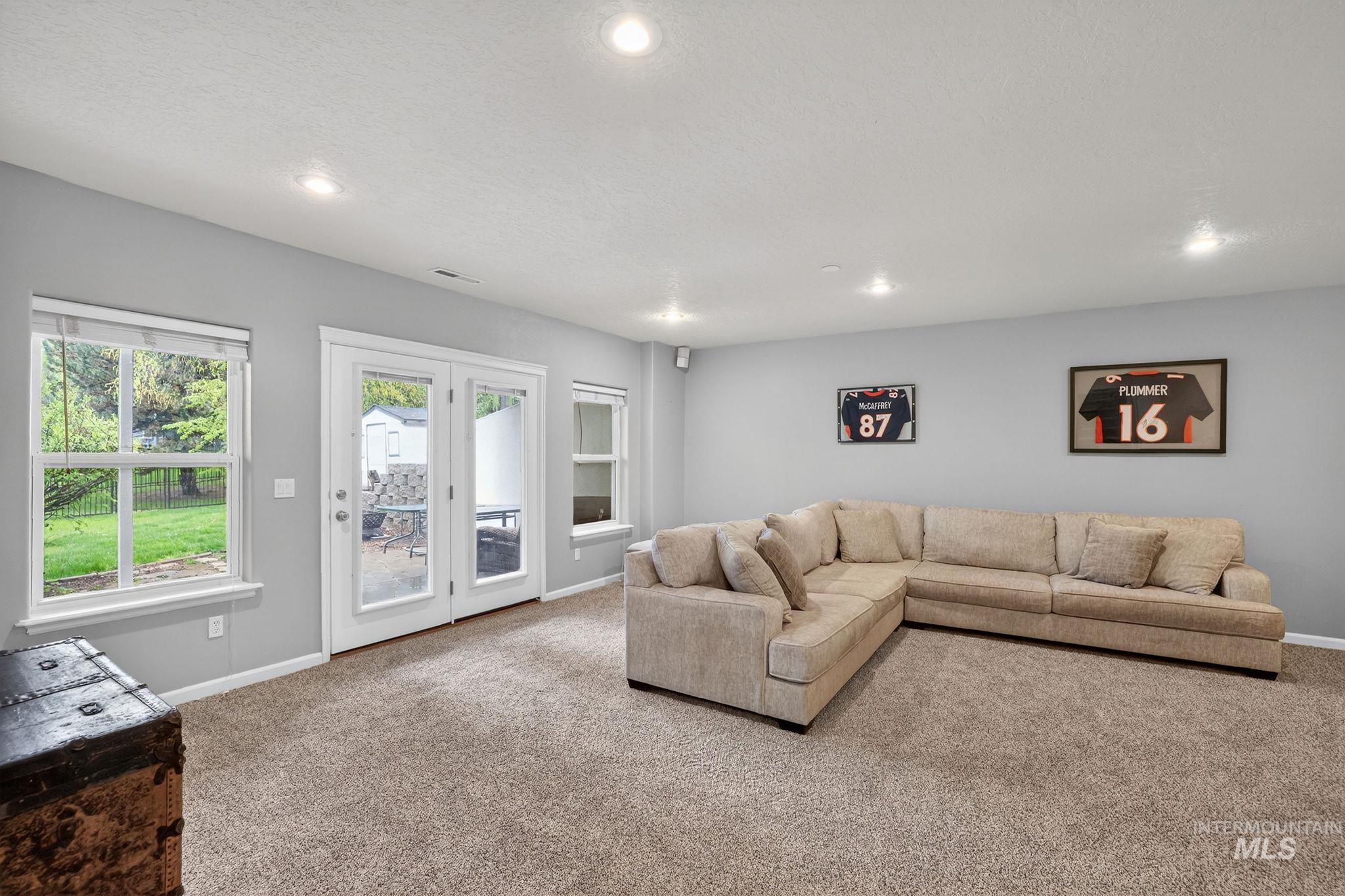 2598 E Greenbrook Dr Property Photo 23