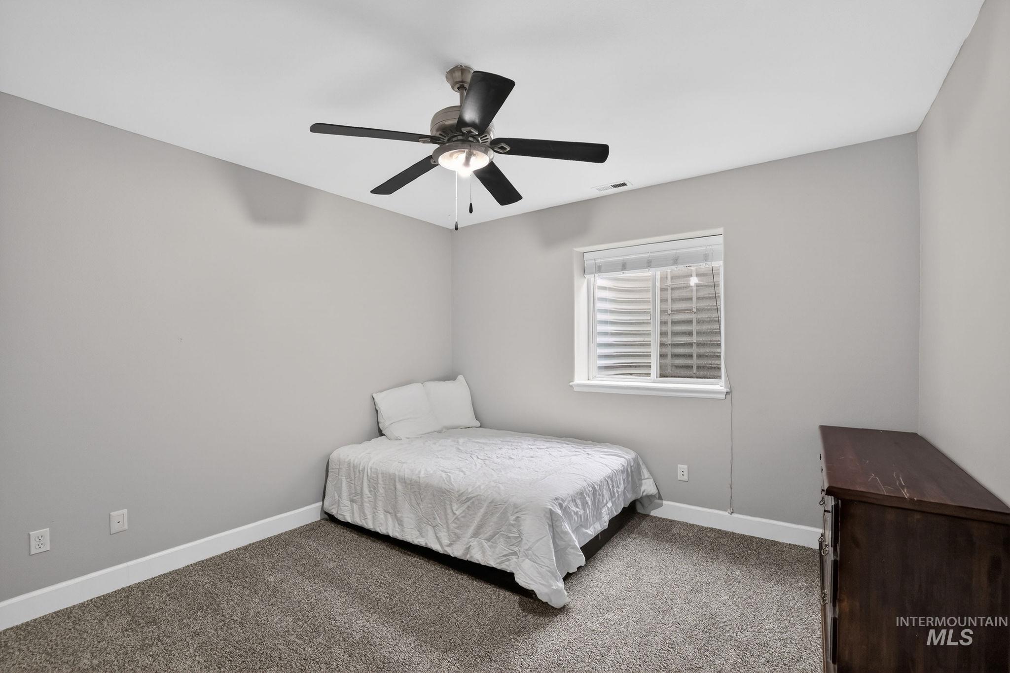 2598 E Greenbrook Dr Property Photo 27