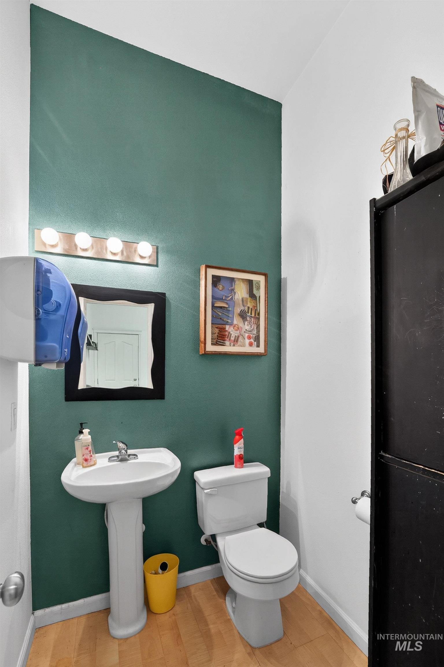 2598 E Greenbrook Dr Property Photo 31