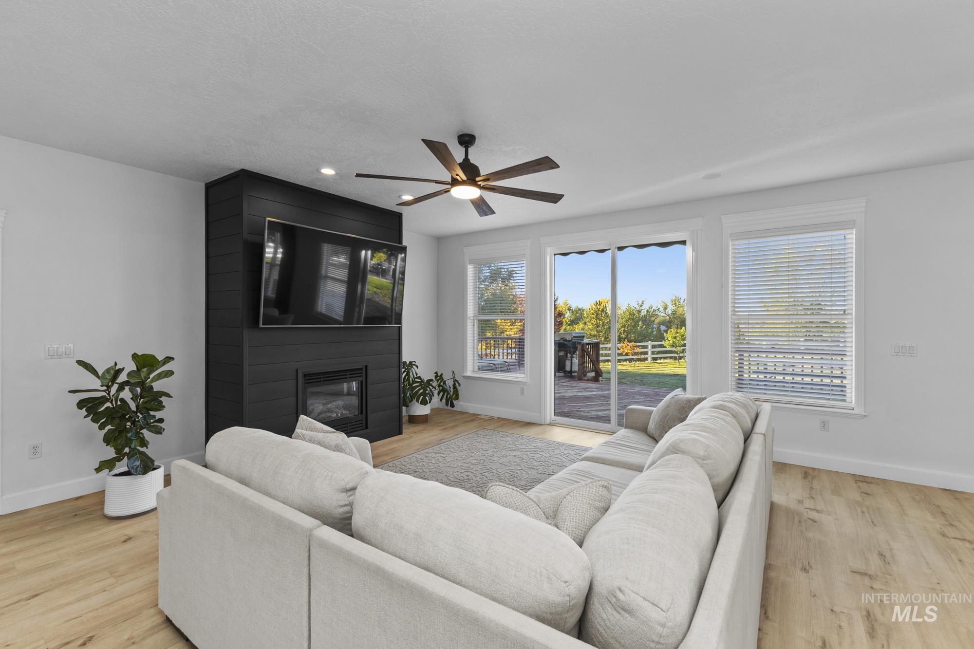 14820 Worden Way Property Photo 19