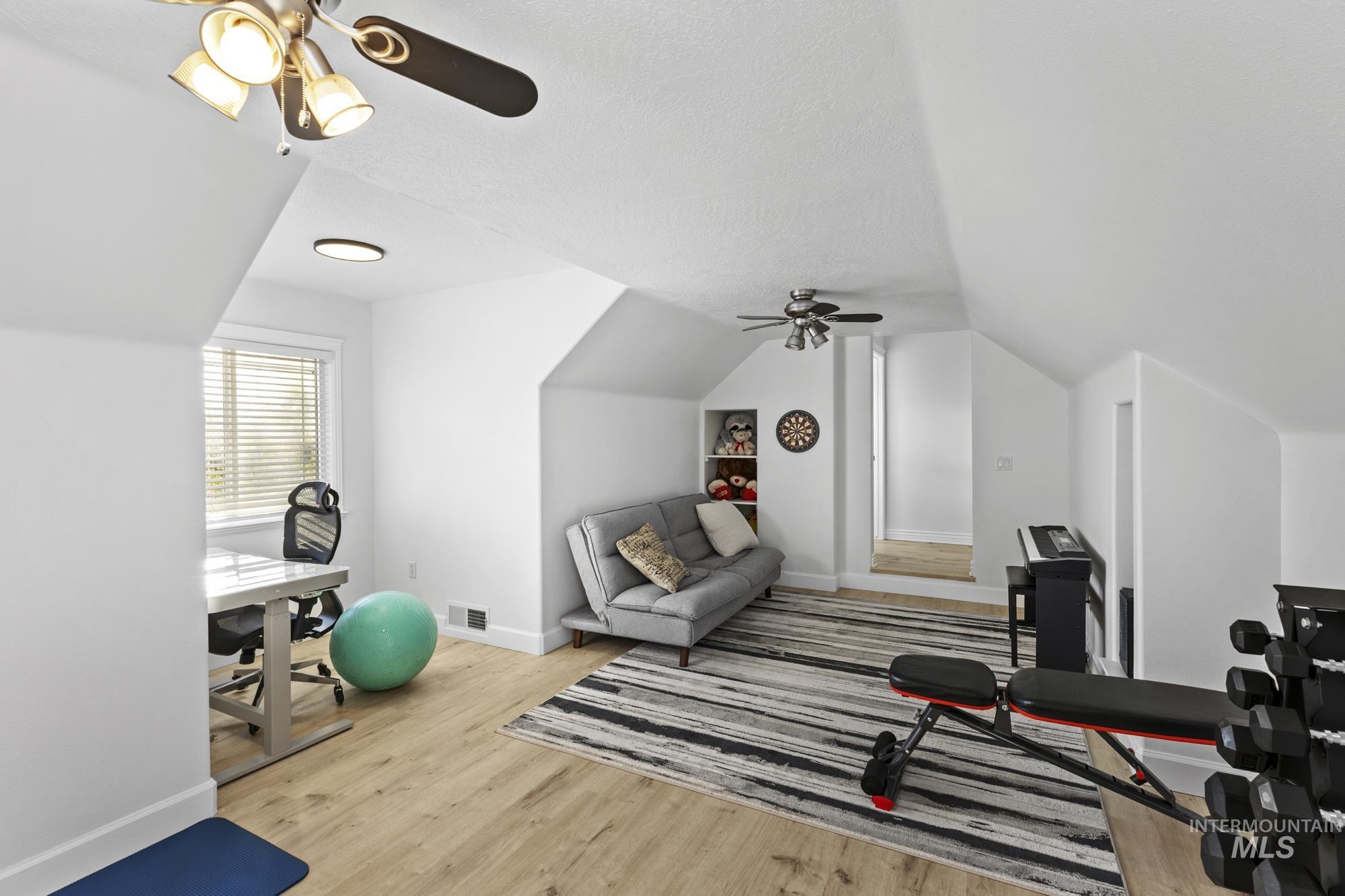14820 Worden Way Property Photo 37