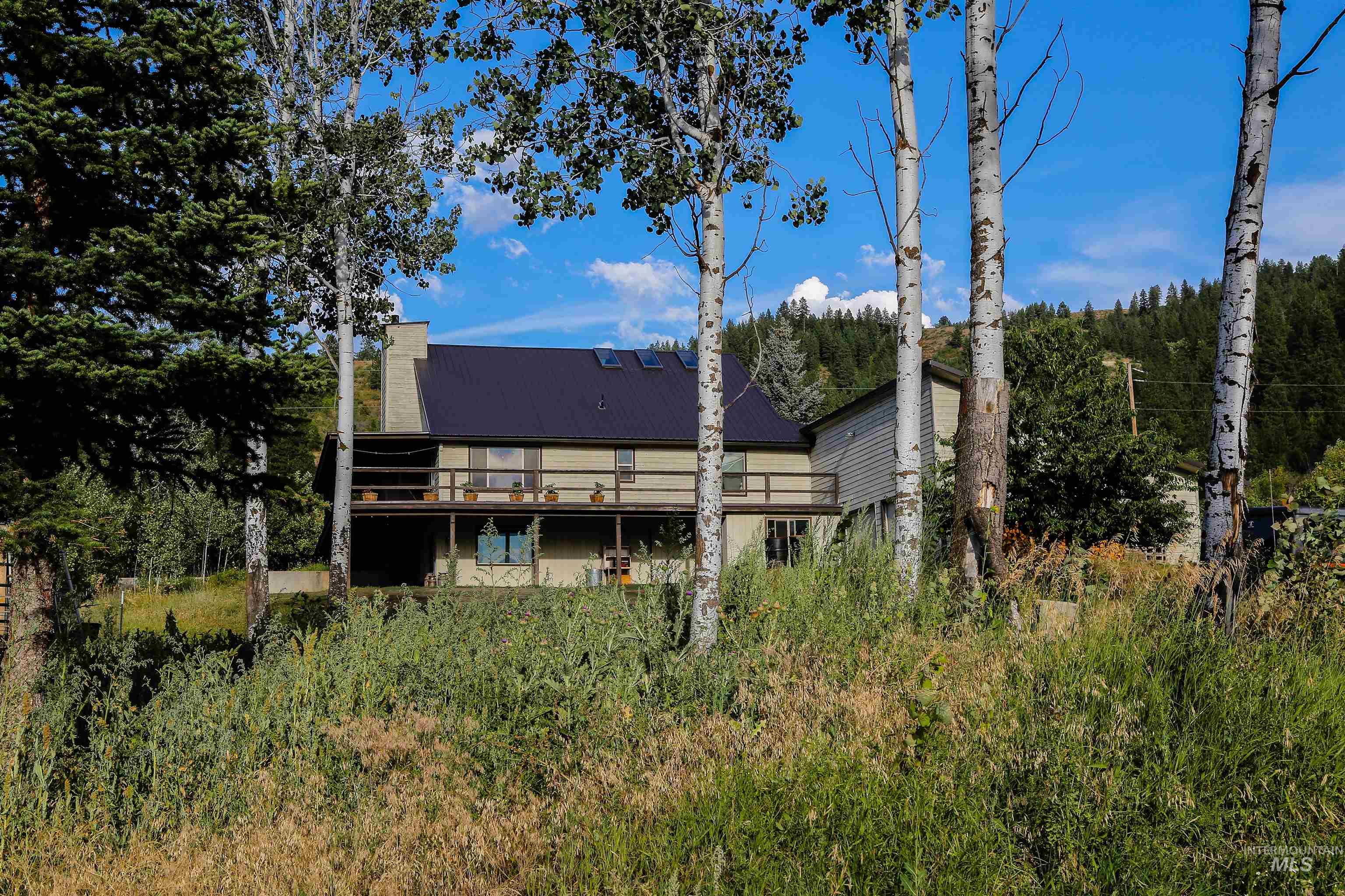 2060 Missman Road Property Photo 1