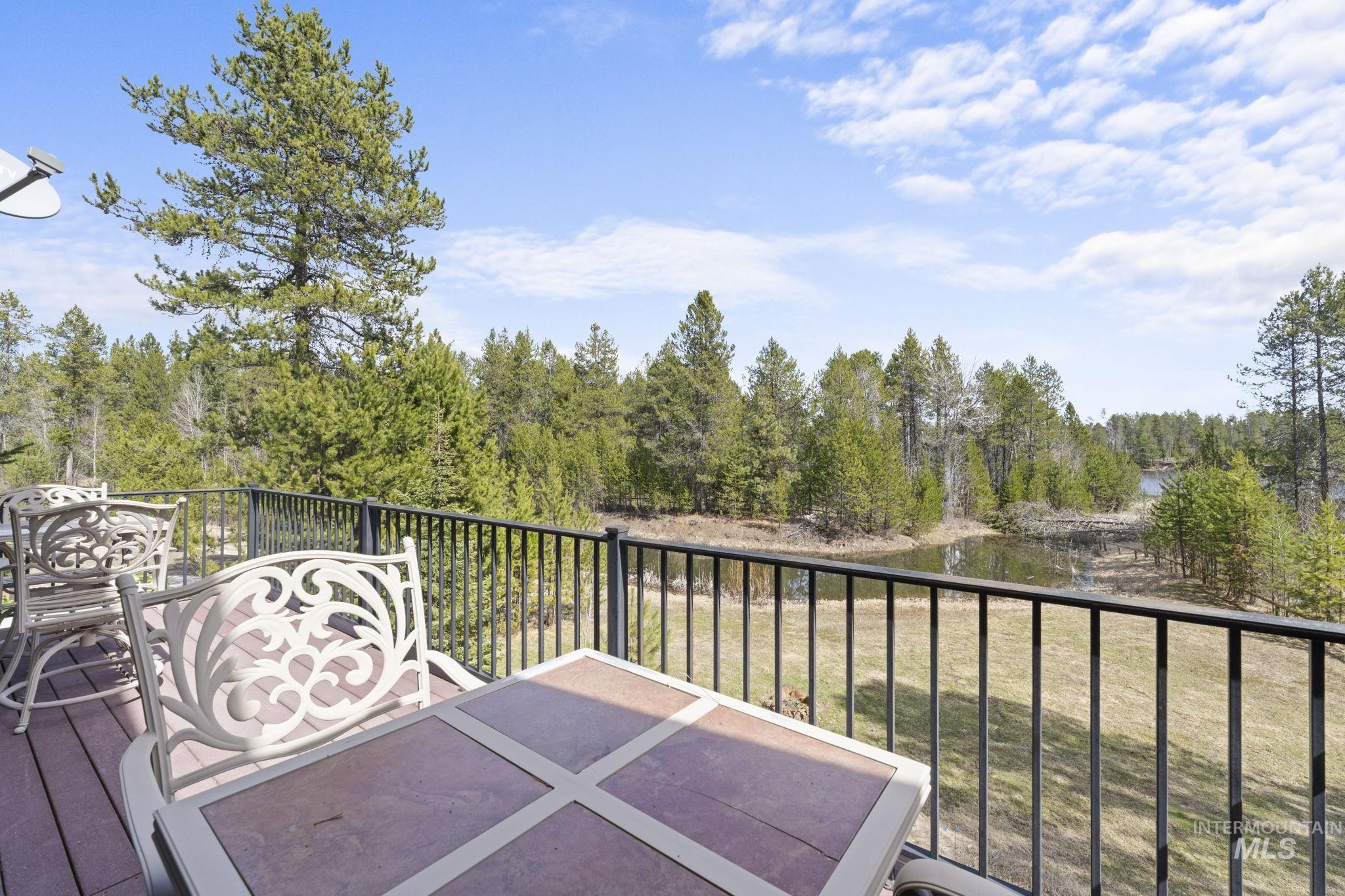 12924 Dawn Drive Property Photo 9
