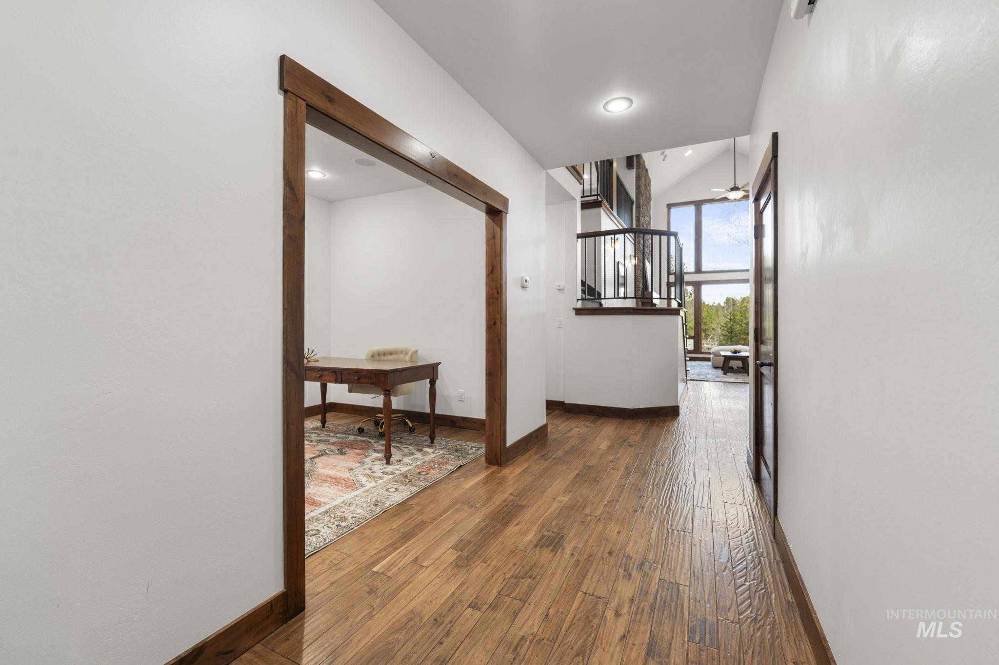 12924 Dawn Drive Property Photo 10