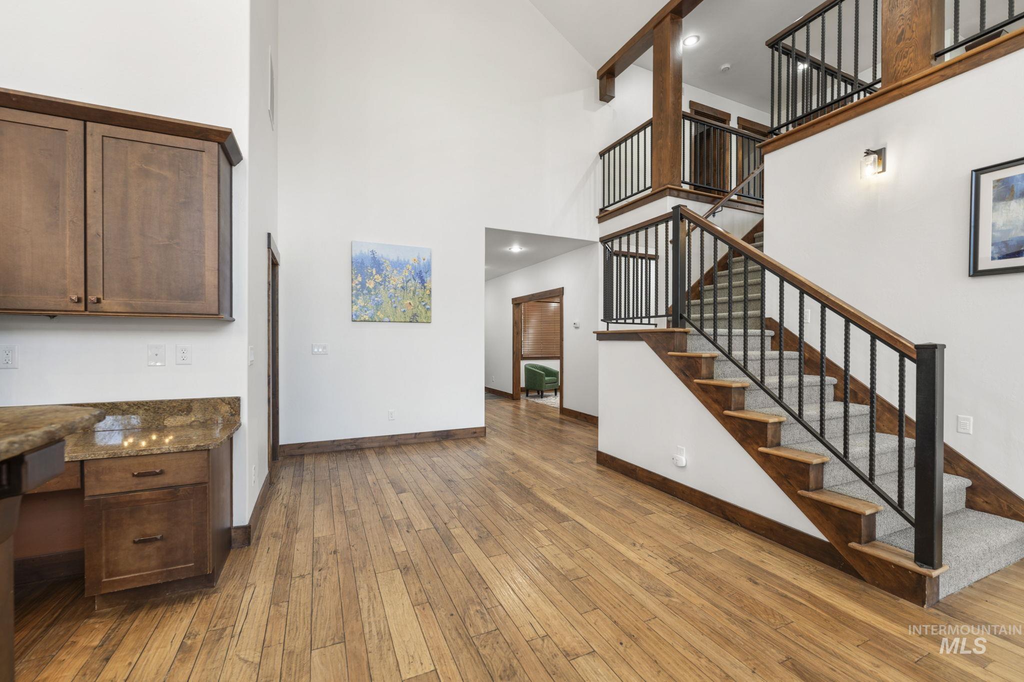 12924 Dawn Drive Property Photo 14