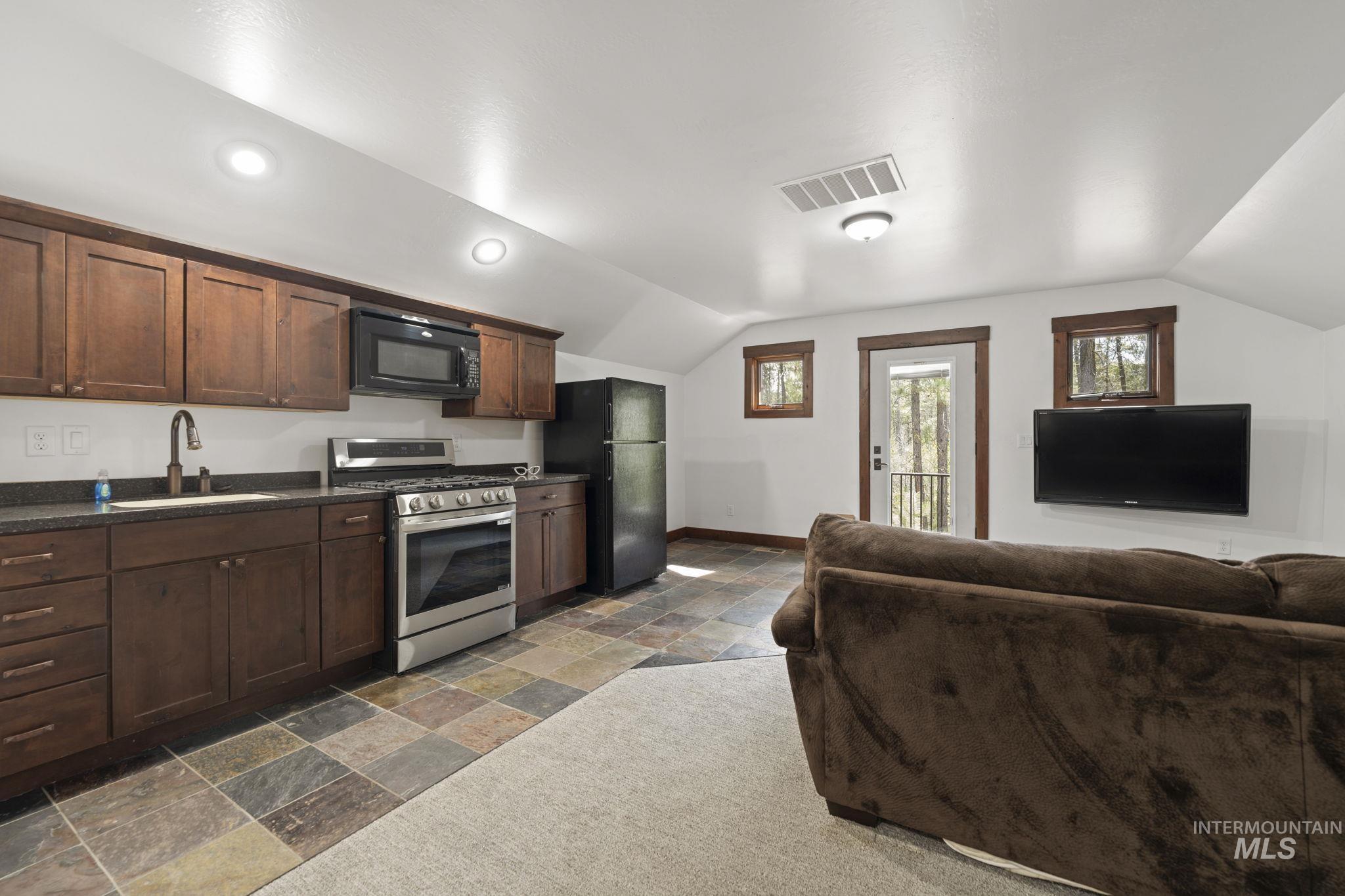 12924 Dawn Drive Property Photo 40