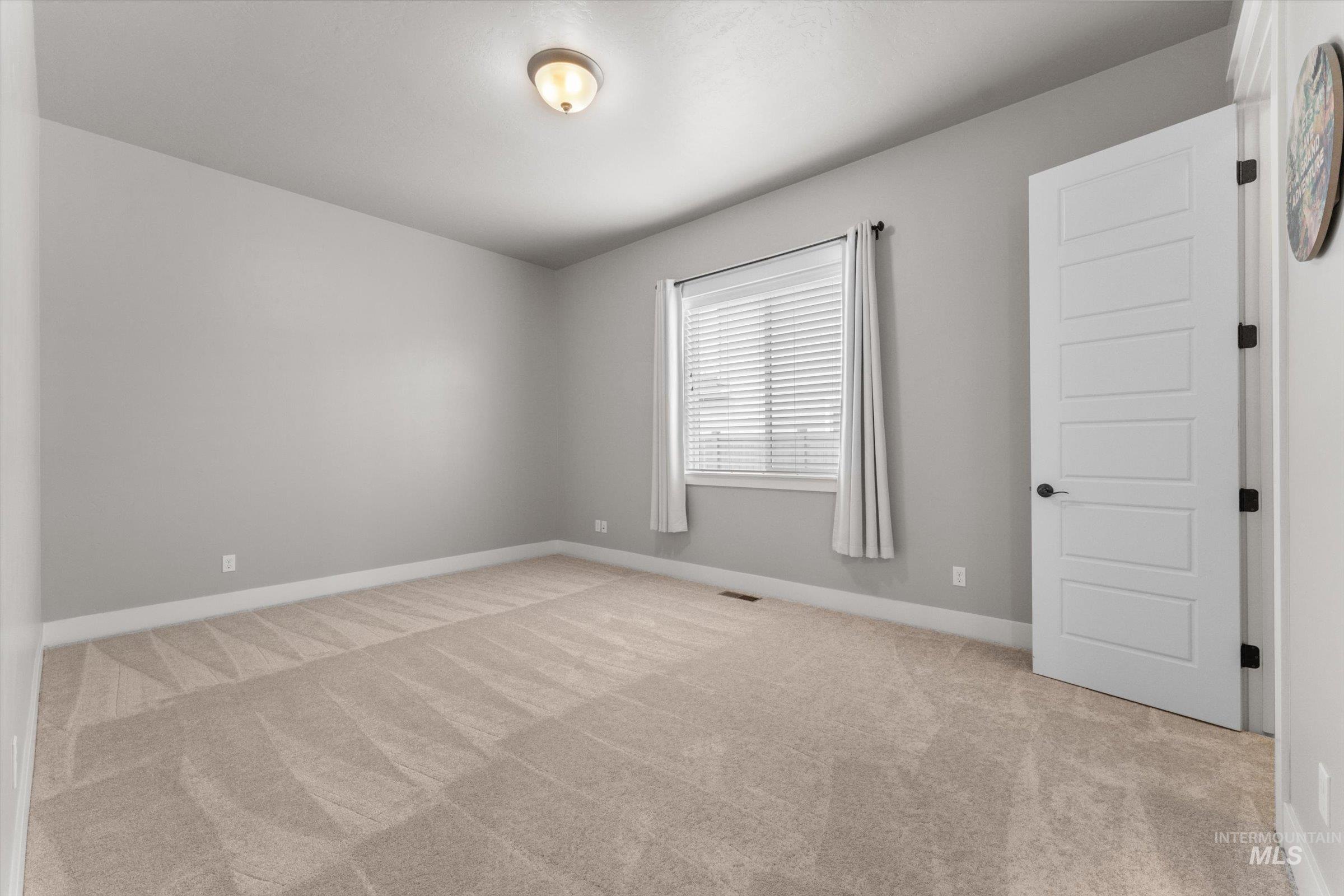 2061 N Synergy Ave Property Photo 34