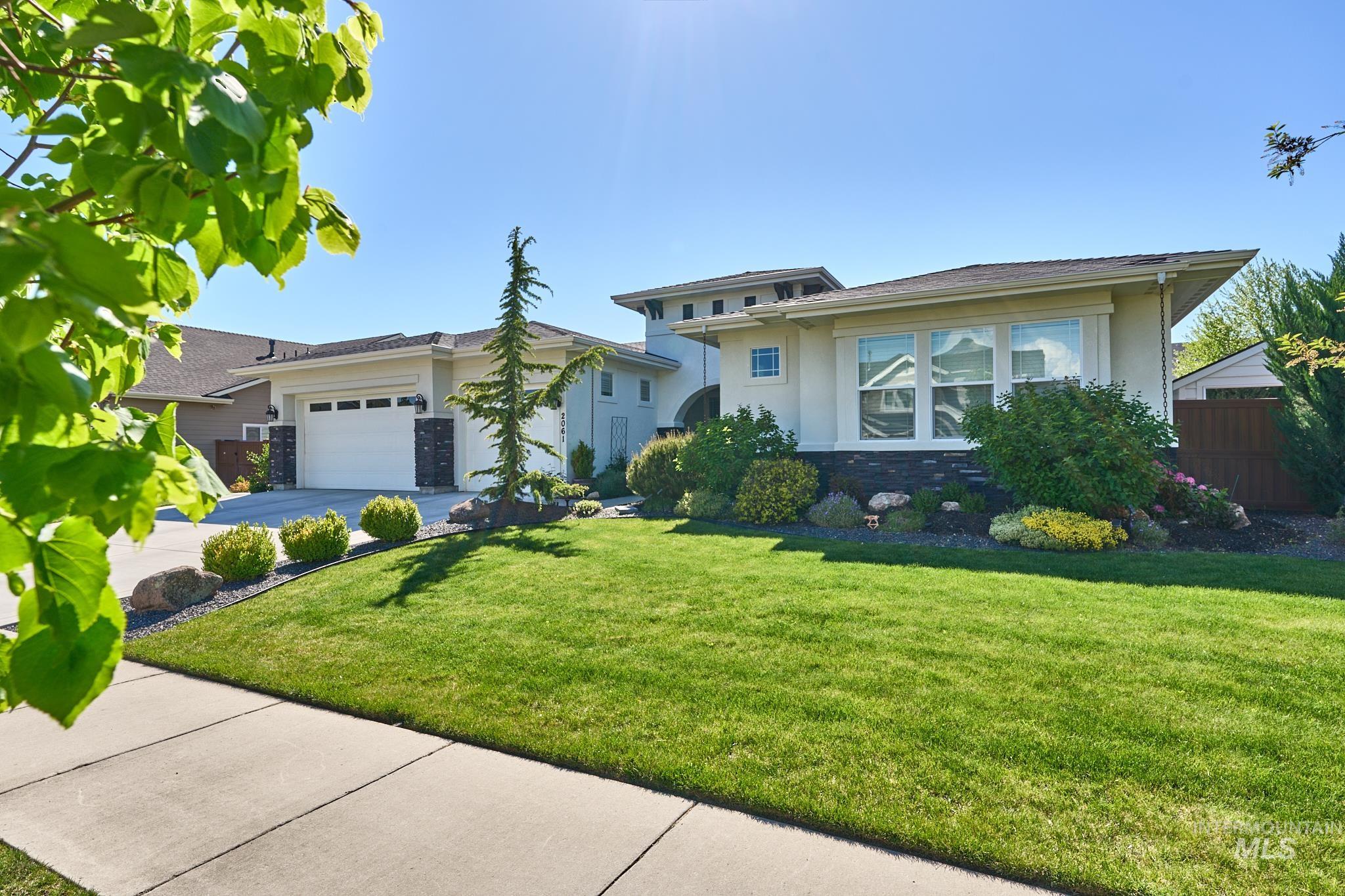 2061 N Synergy Ave Property Photo 47